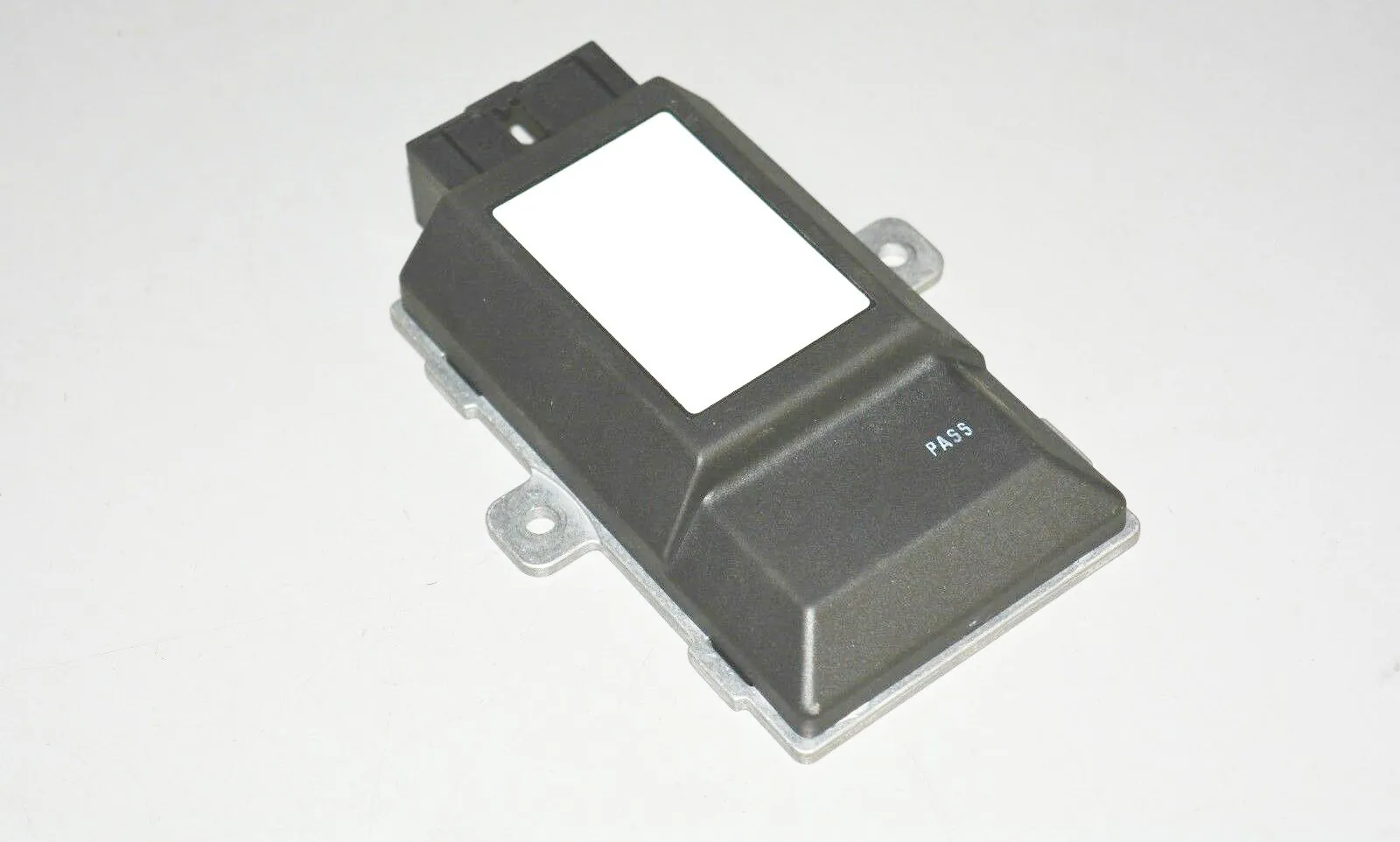 Other Control Units – OEM 32306760111 · BMW 7 (E65, E66, E67) BMW 7 (E65, E66, E67) 2002
