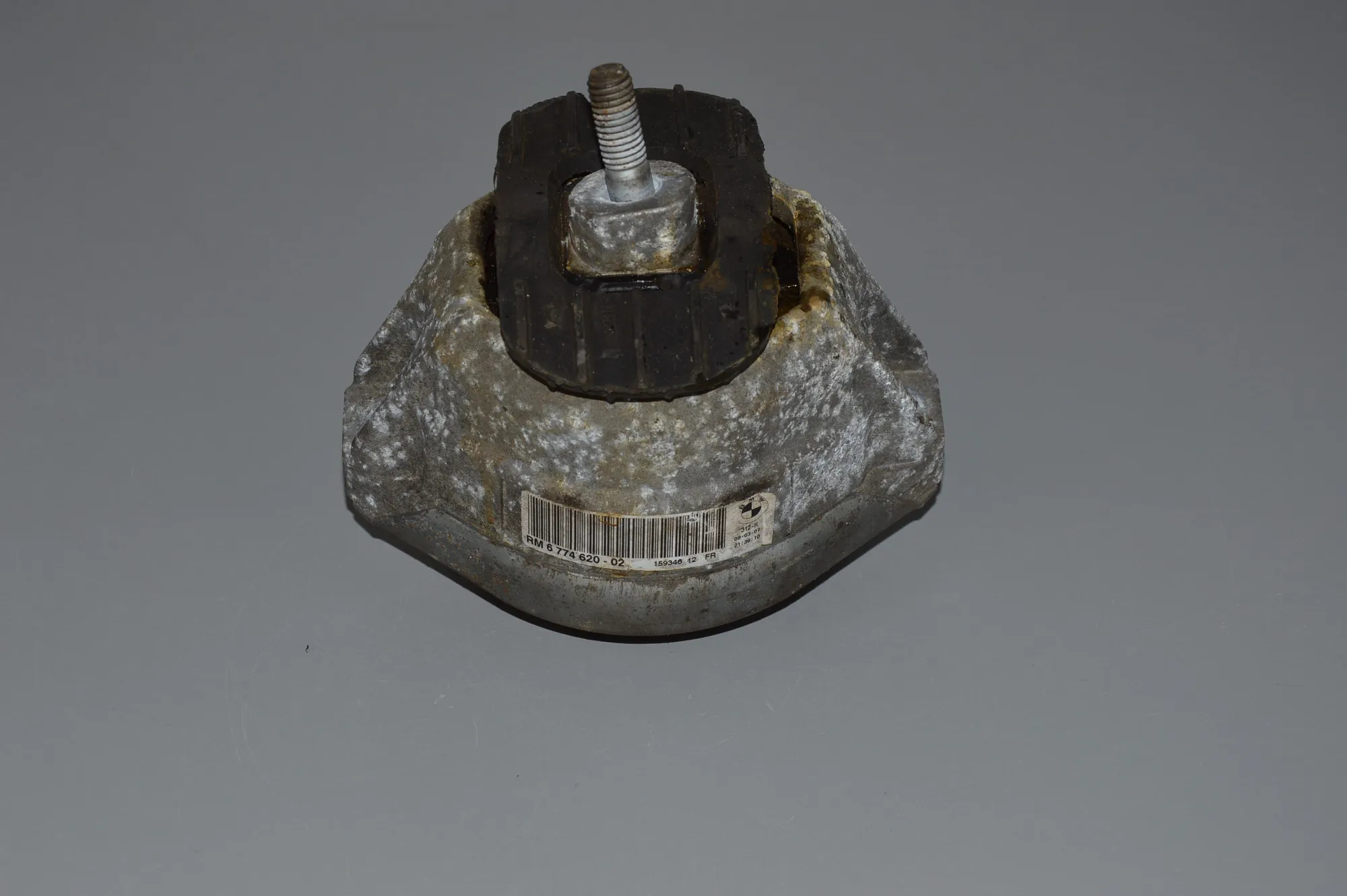 Right Side Engine Mount – OEM 22116774620 · BMW 5 (E60) 530 d 2007 – 2