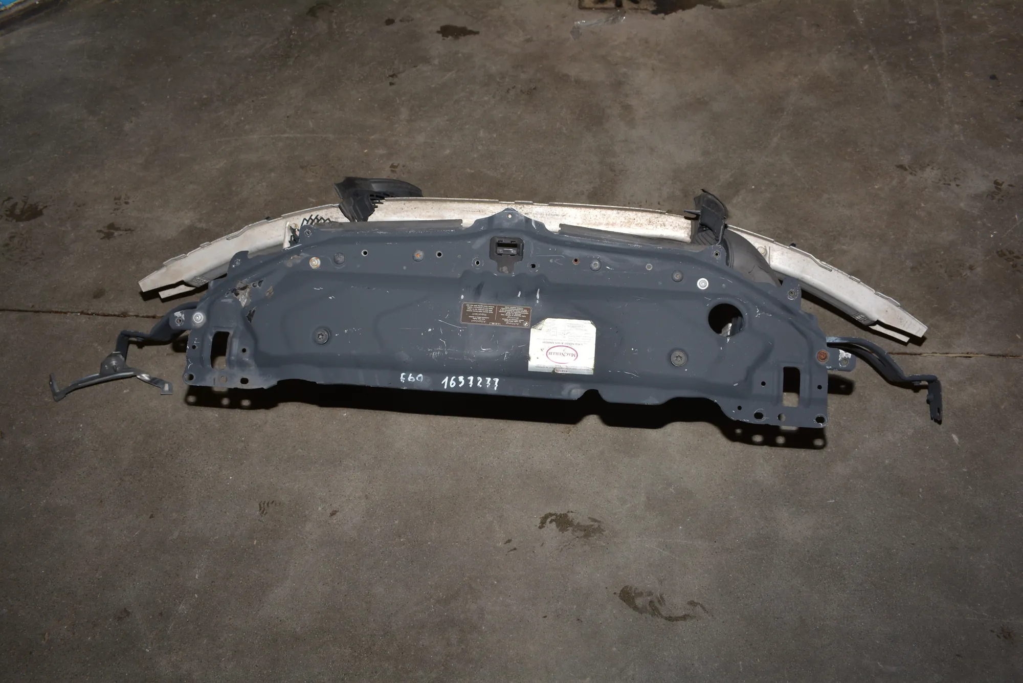Slam Panel Frame Kit · BMW 5 (E60) 530 d 2007