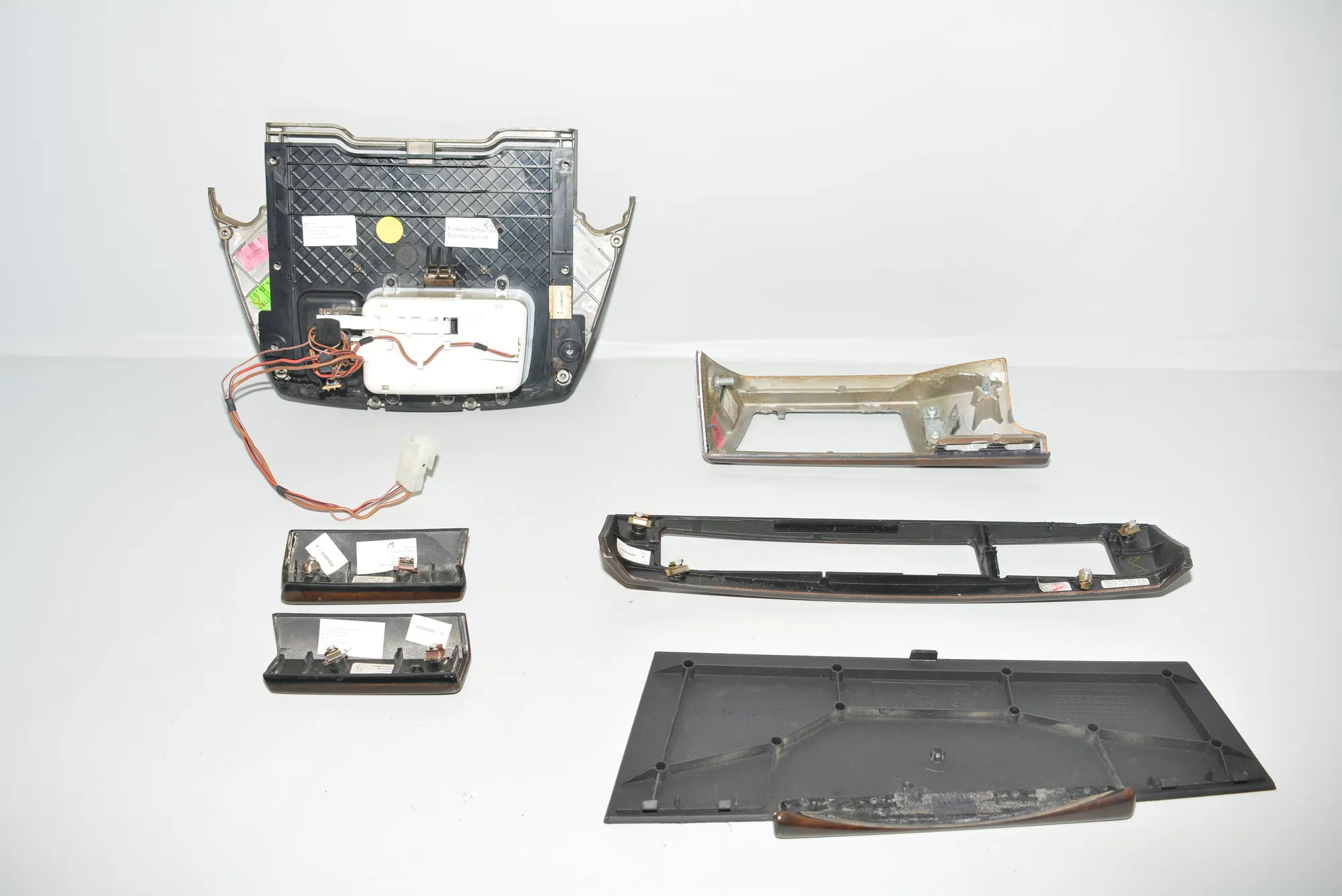 Interior Trim Strips Kit – OEM 7025315 · BMW 7 (E65, E66, E67) 745 i, Li 2001 – 7
