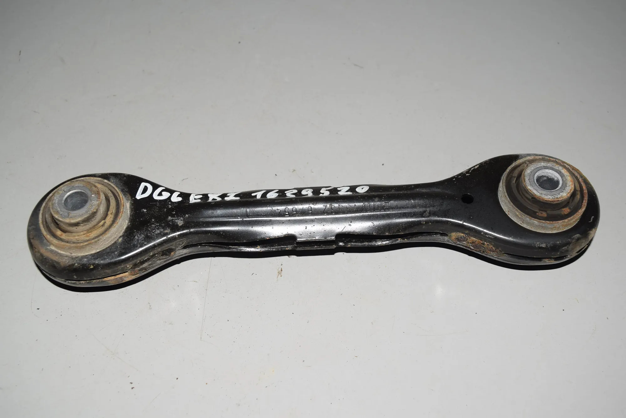 Rear Right Control Arm – OEM 6765425 · BMW 1 (E87) 118 d 2008