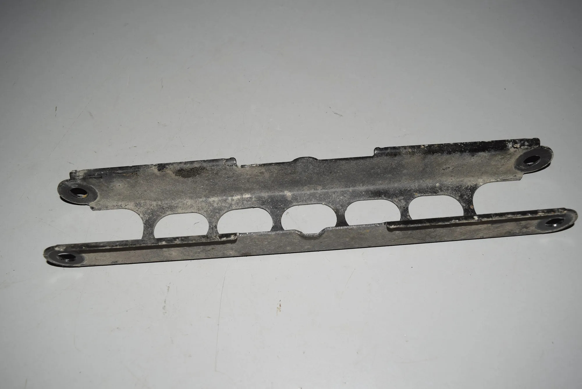 Rear Left Control Arm – OEM 6763477 · BMW 1 (E87) 118 d 2008