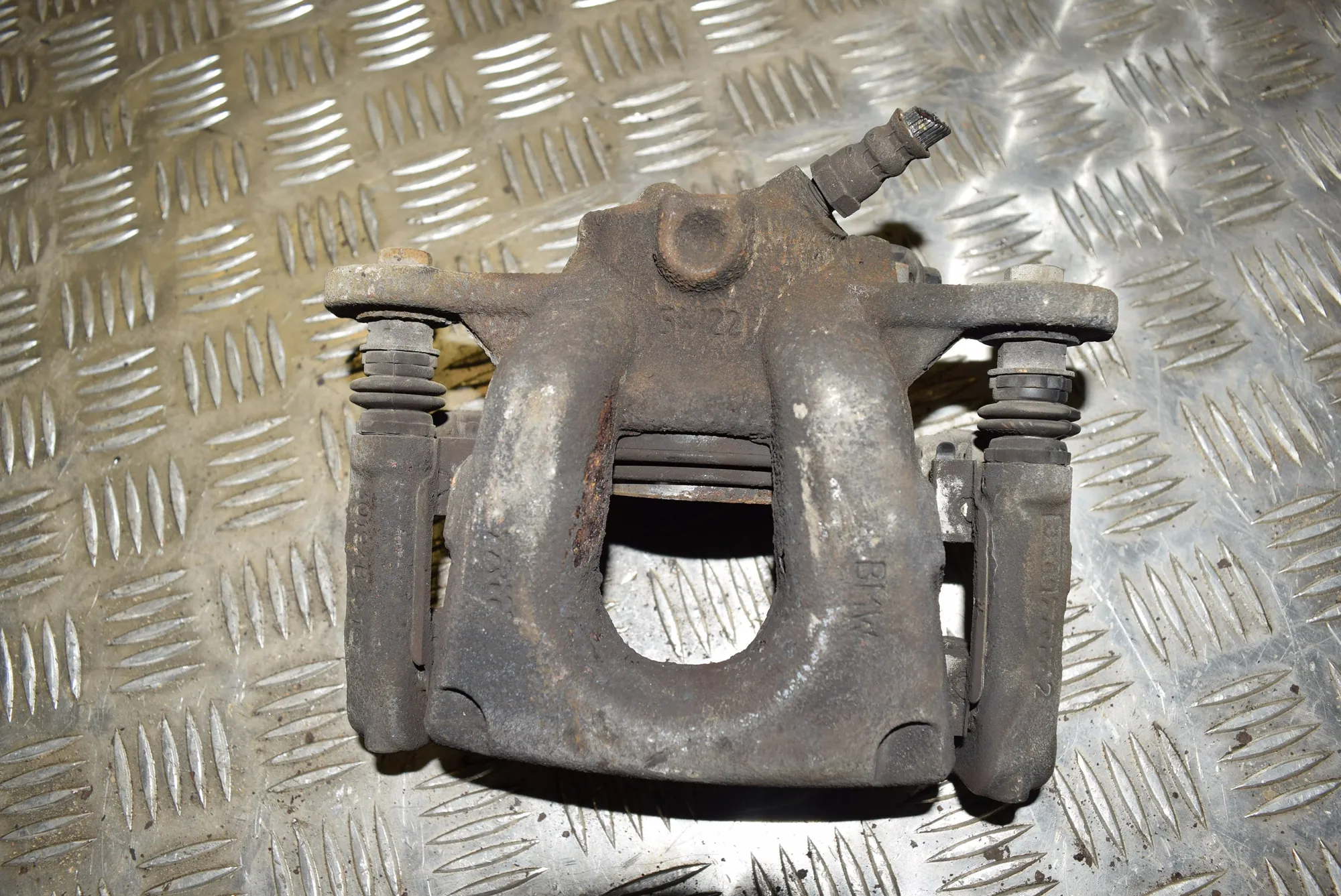 Front Right Brake Caliper · BMW 1 (E87) 118 d 2009