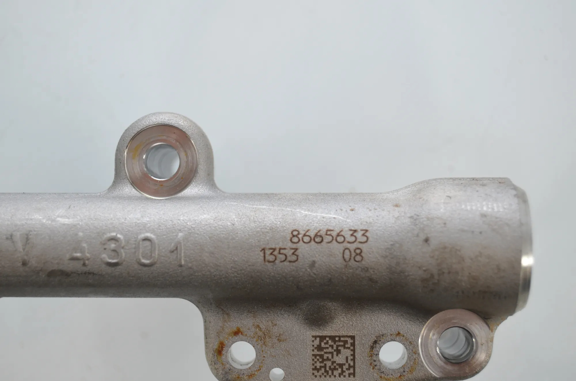 Fuel Rail – OEM 8665633 · BMW 3 Touring (G21) (2019 - -) 320 i 2023 – 4