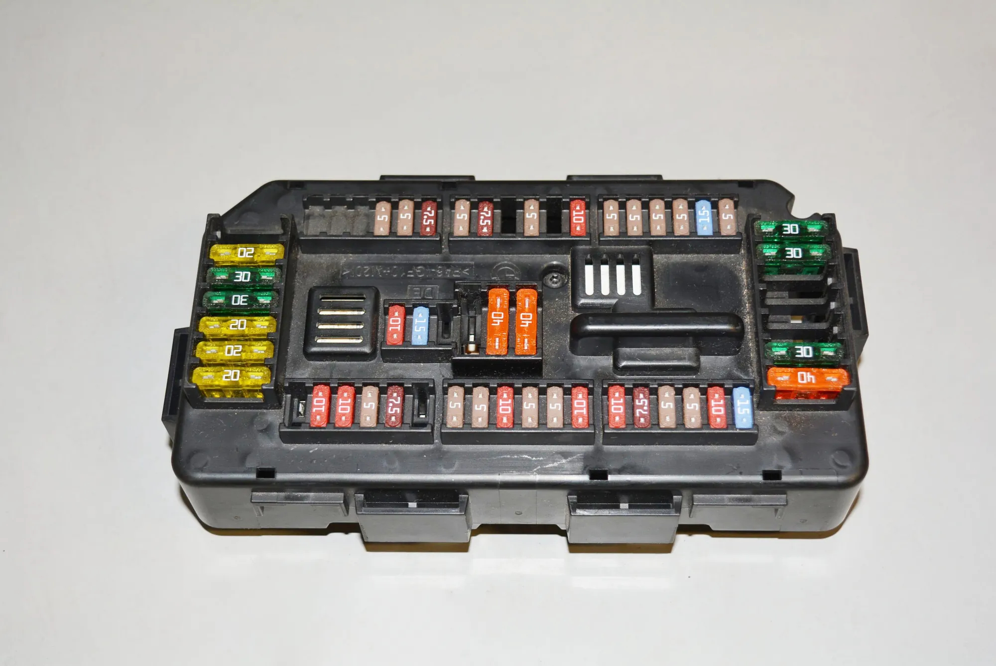 Fuse Box – OEM 61149224879 · BMW 1 (F20) 116 d 2012 – 2