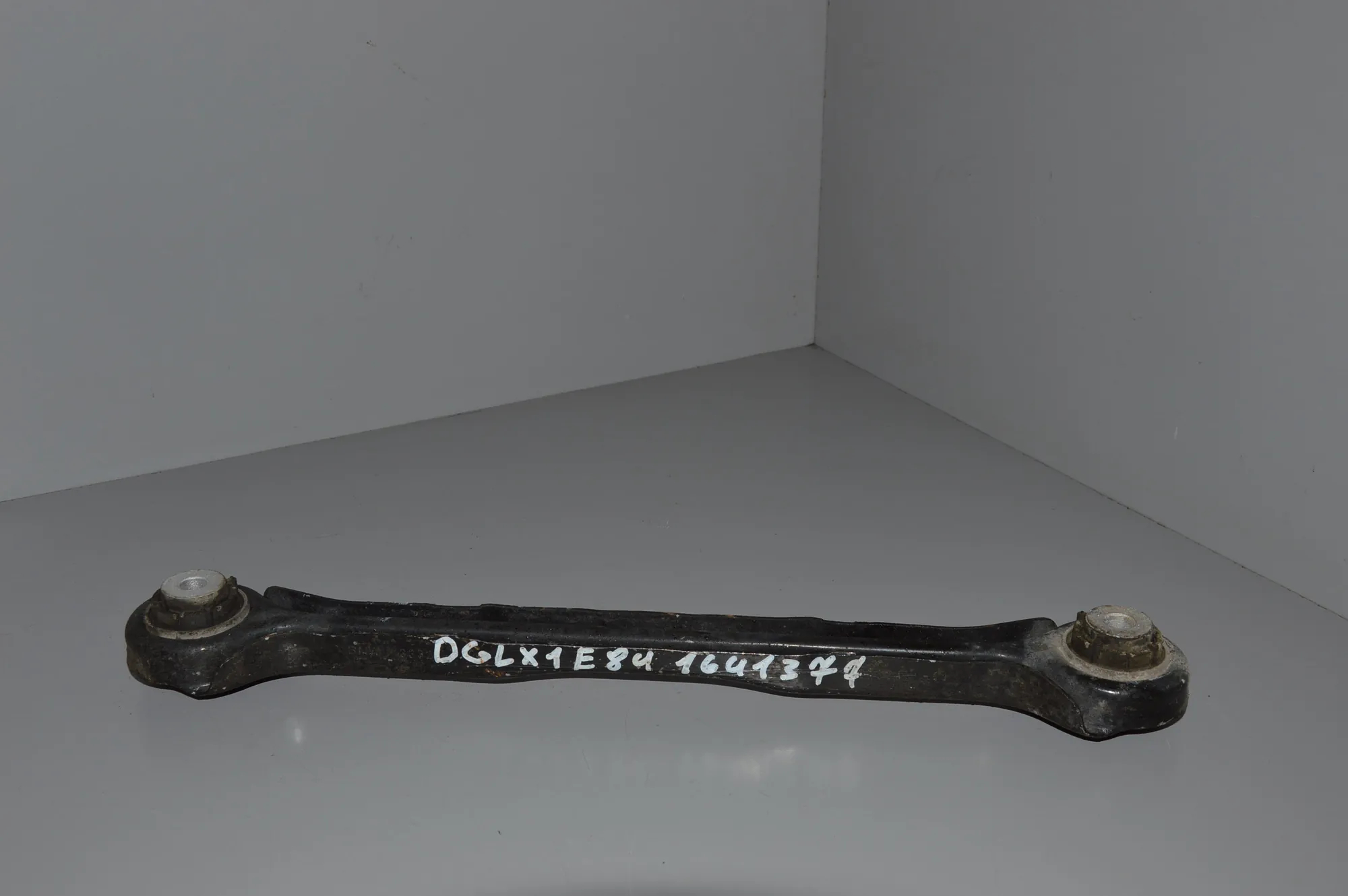 Rear Right Control Arm – OEM 33326763471 · BMW X1 (E84) xDrive 20 d 2010 – 2