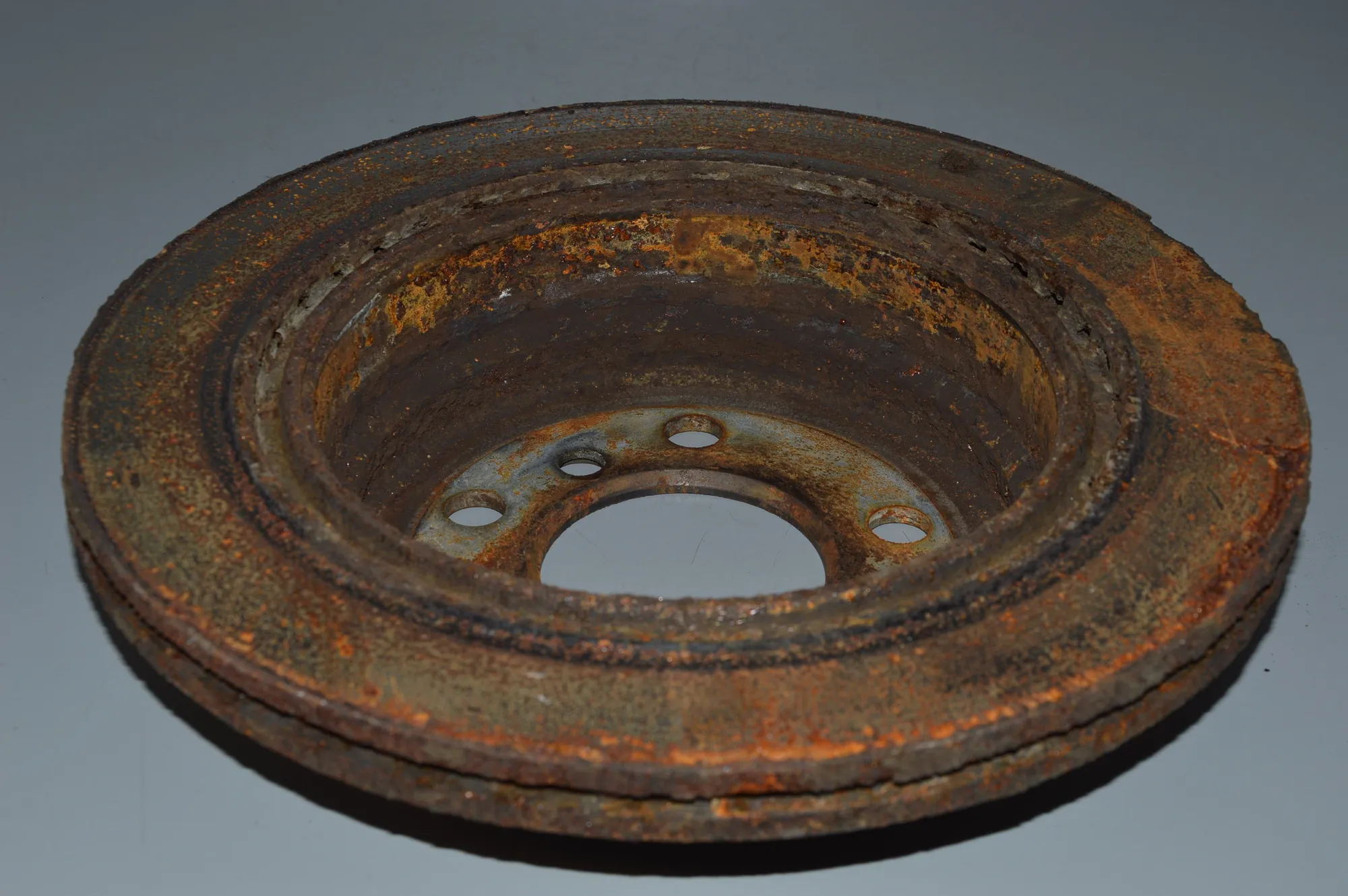 Rear Left Brake Disc · BMW X1 (E84) xDrive 20 d 2010 – 2