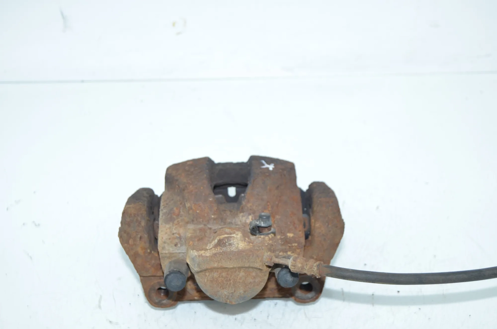 Front Left Brake Caliper – OEM 6790921 · BMW X3 (F25) xDrive 20 d 2012 – 2