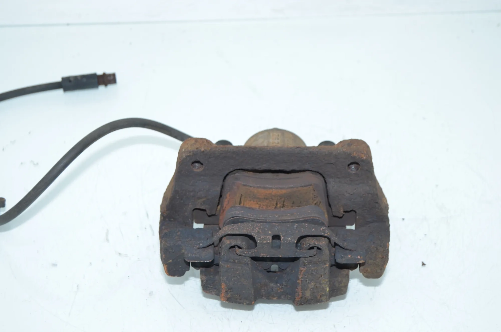 Front Right Brake Caliper – OEM 6790922 · BMW X3 (F25) xDrive 20 d 2012 – 3
