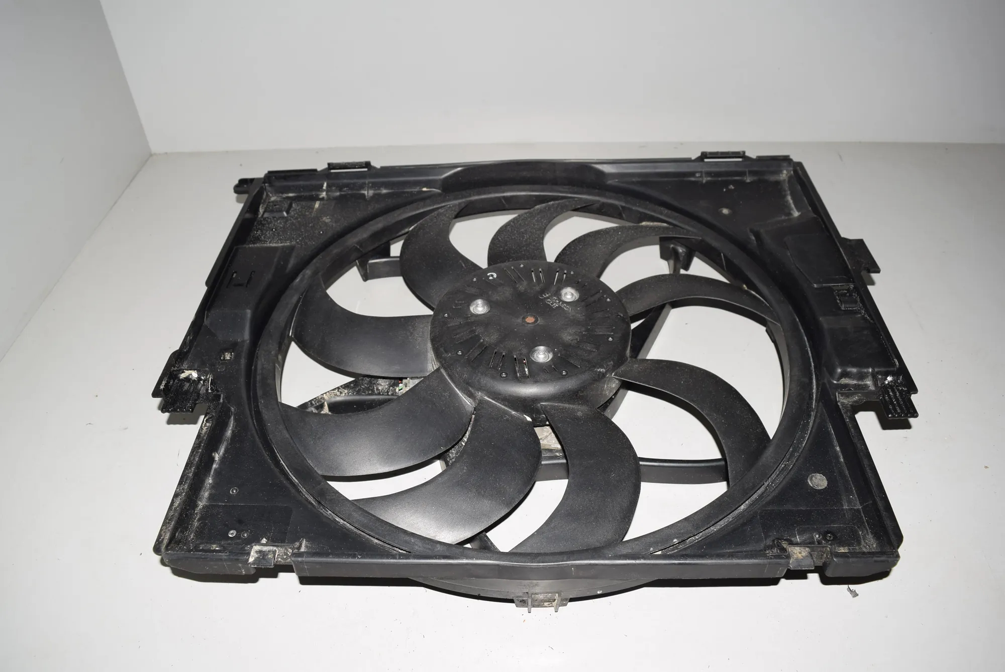 A/C Air Condition Fan – OEM 7608407 · BMW 3 Touring (F31) 2012