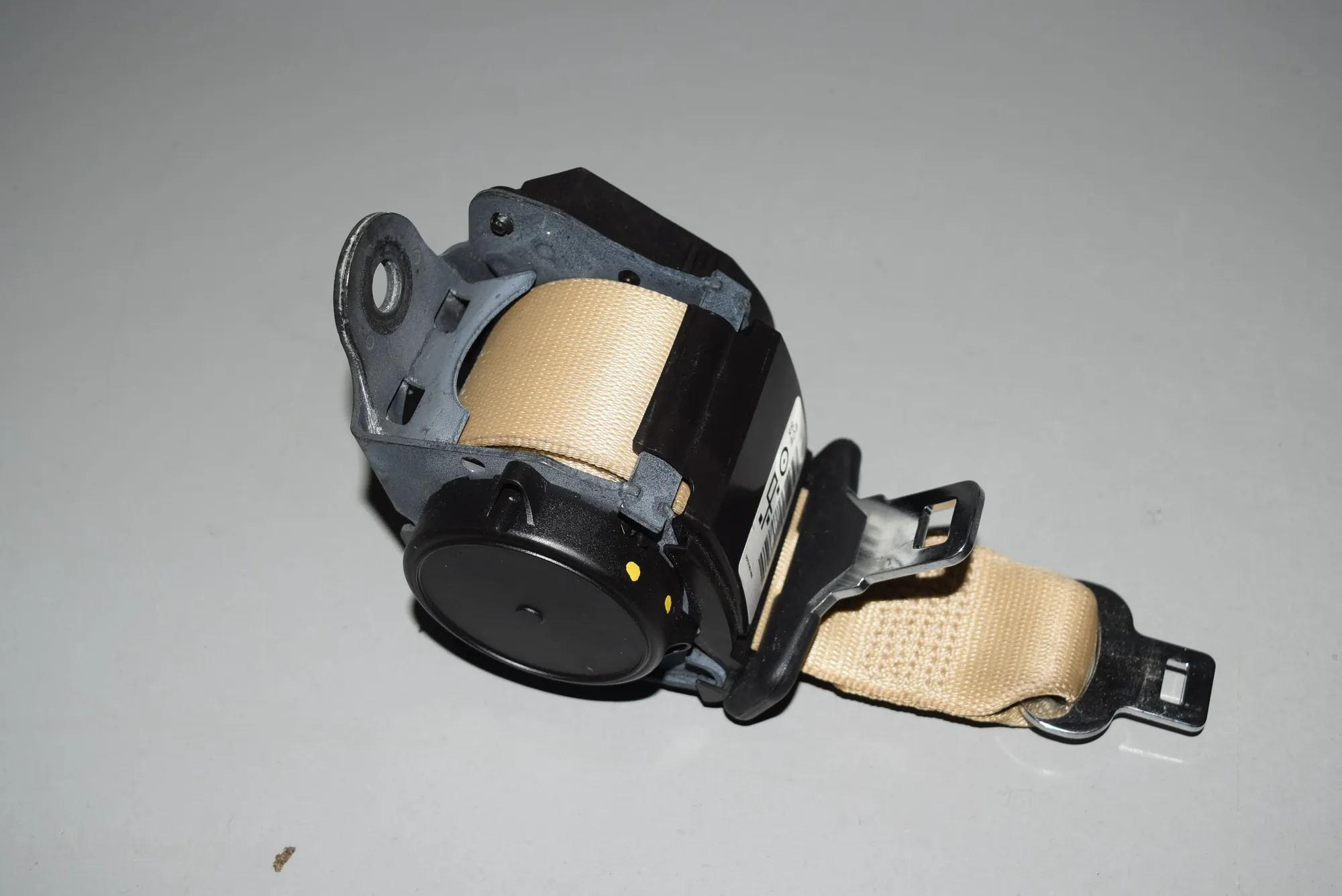 Rear Right Seatbelt – OEM 7310159 · BMW 3 (F30, F80) 328 i 2011 – 3