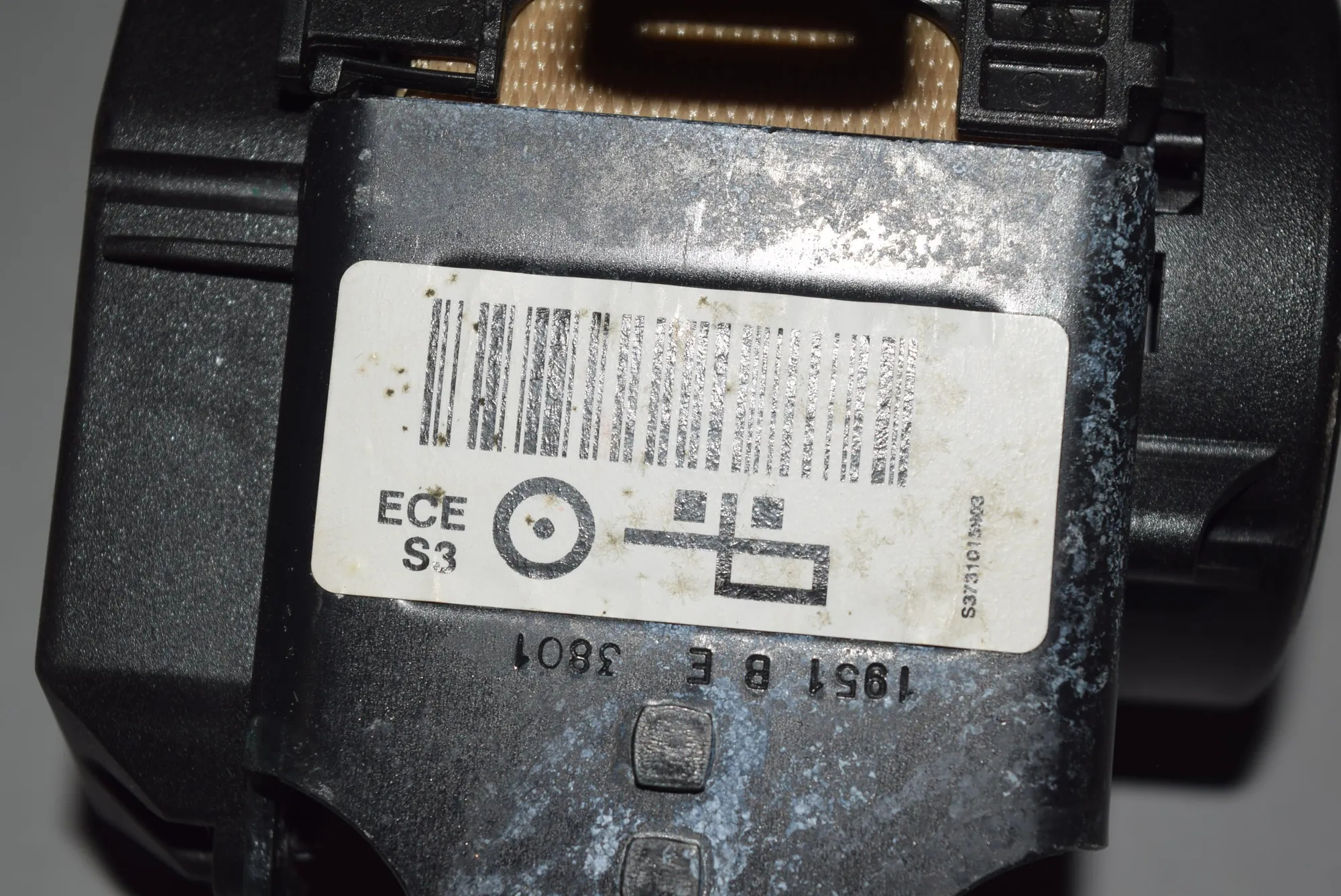 Rear Right Seatbelt – OEM 7310159 · BMW 3 (F30, F80) 328 i 2011 – 4