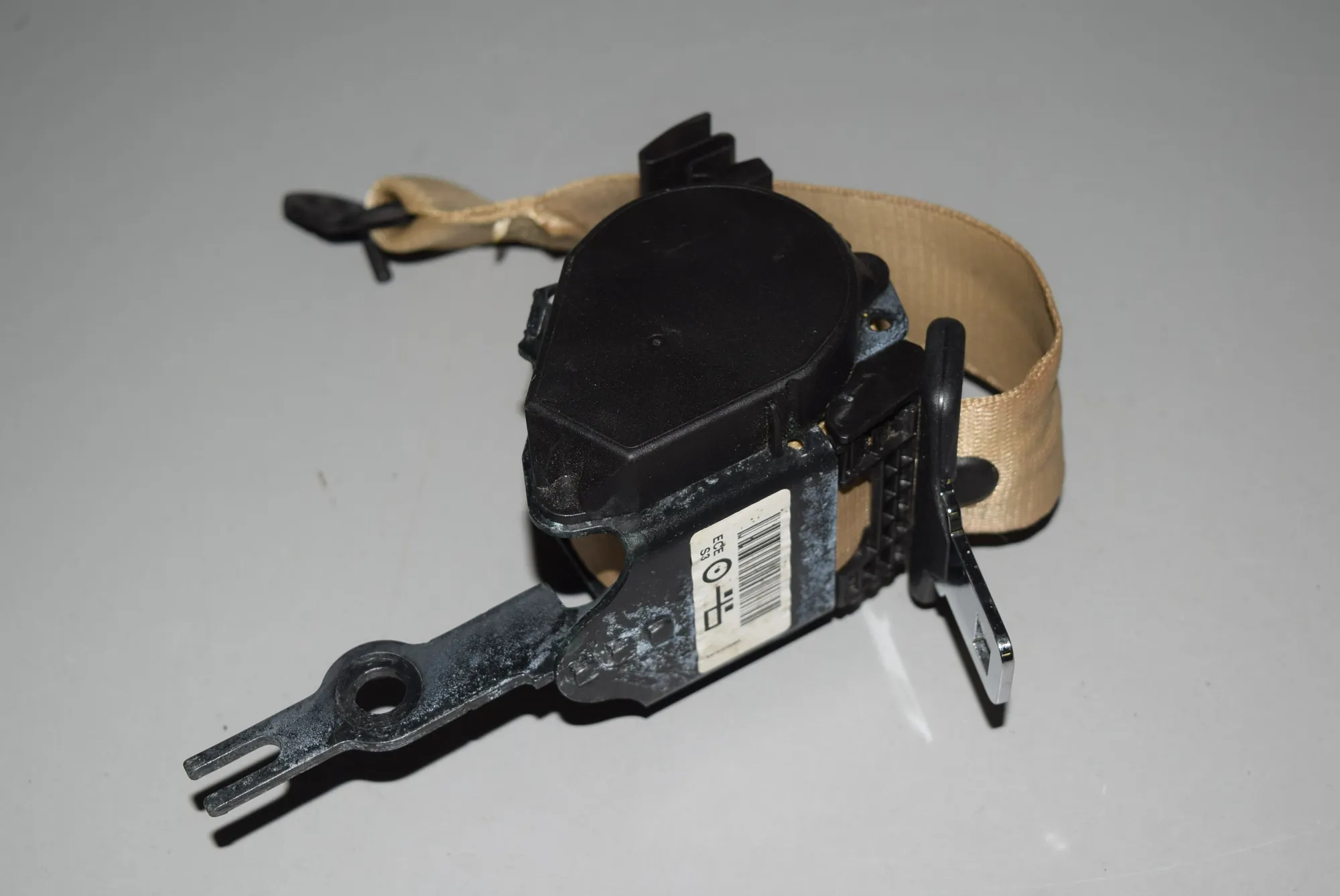 Rear Right Seatbelt – OEM 7310159 · BMW 3 (F30, F80) 328 i 2011