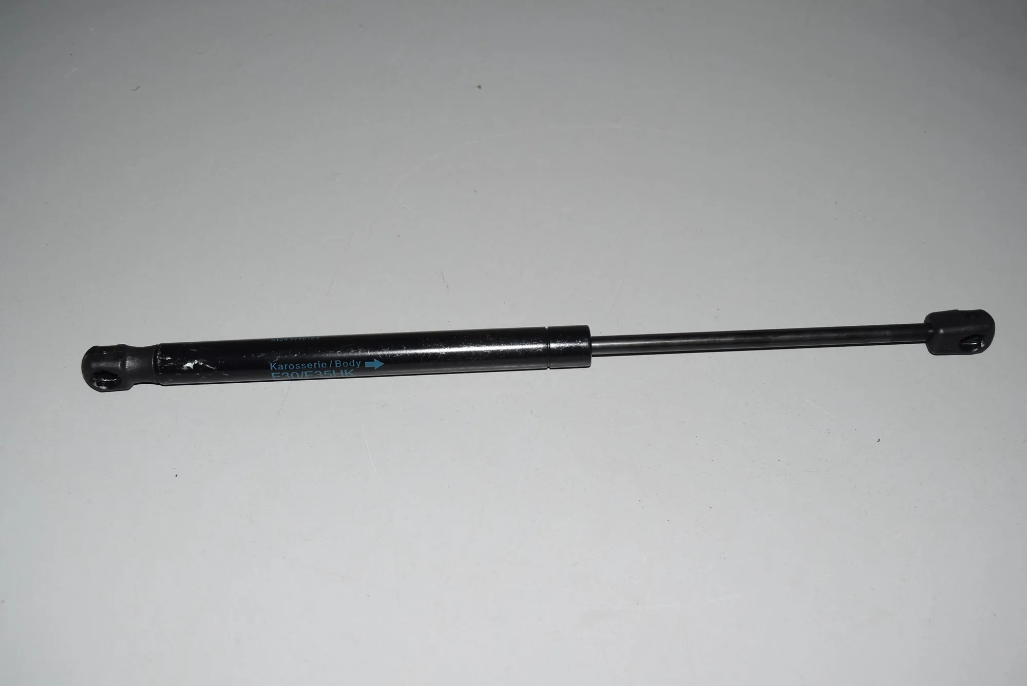 Left Side Tailgate Gas Strut – OEM 7259763 · BMW 3 (F30, F80) 328 i 2011