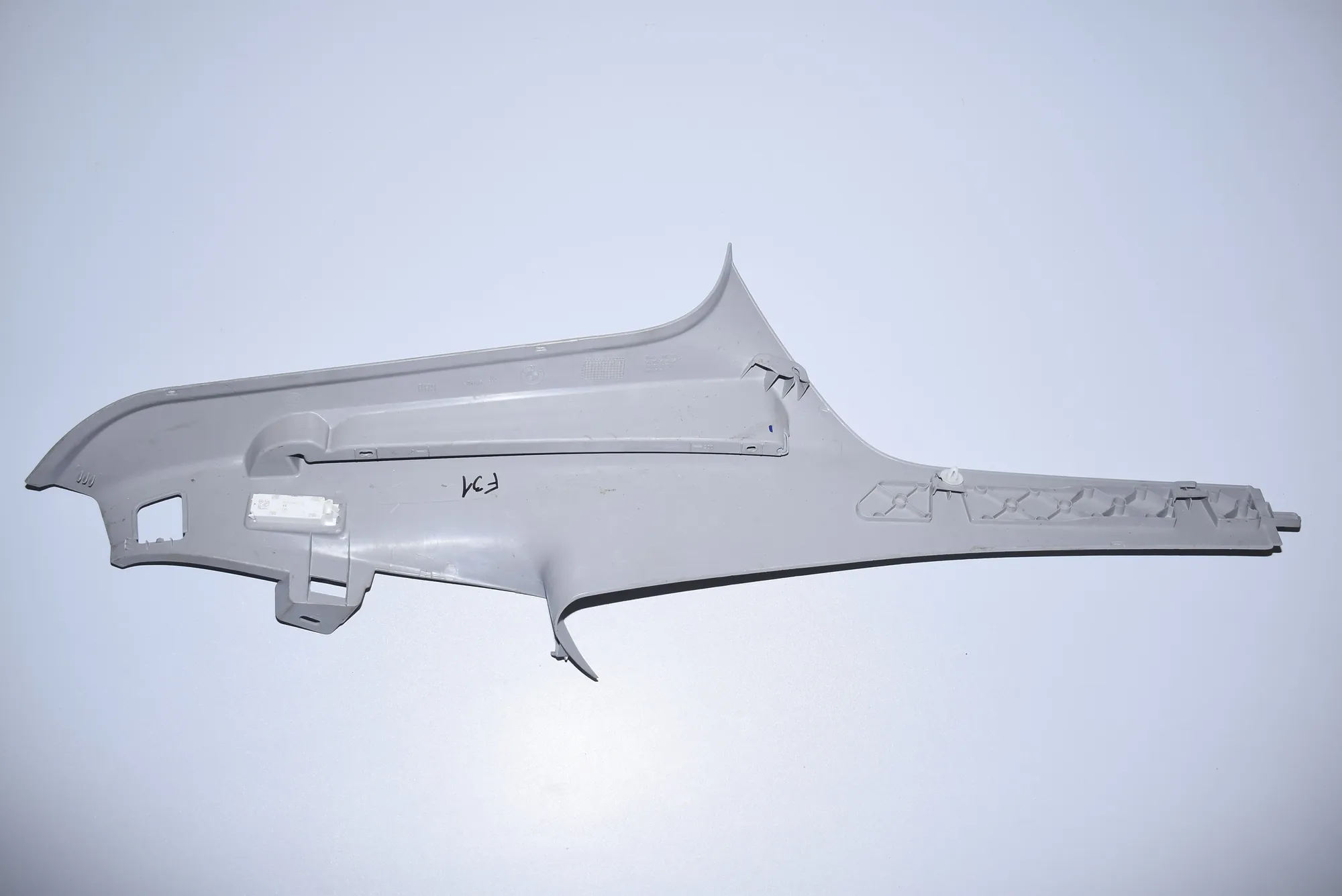 Other Trim Parts – OEM 7240687 · BMW 3 Touring (F31) 320 d 2013 – 5