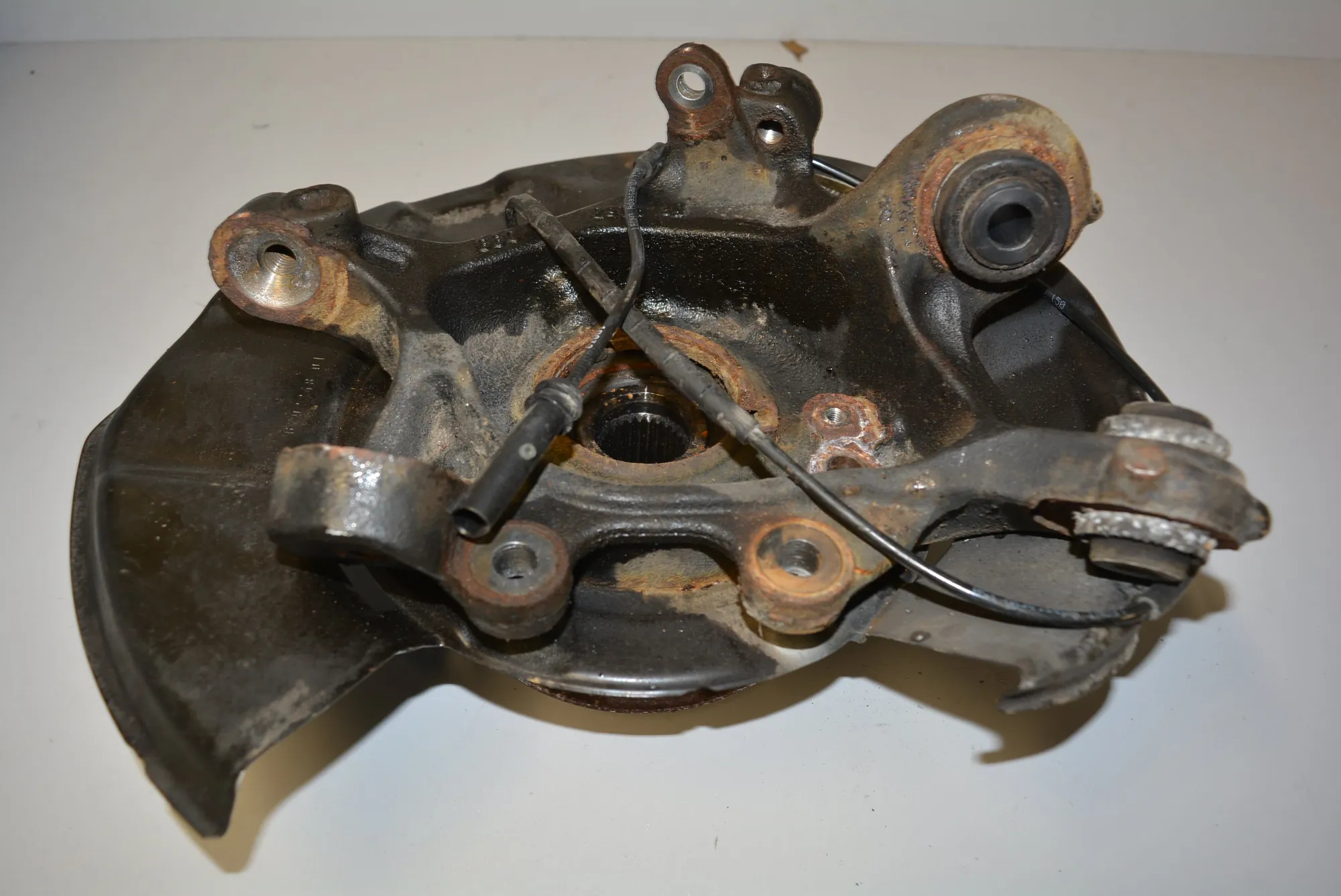 Rear Right Wheel Hub · BMW 3 Touring (F31) 320 d 2013