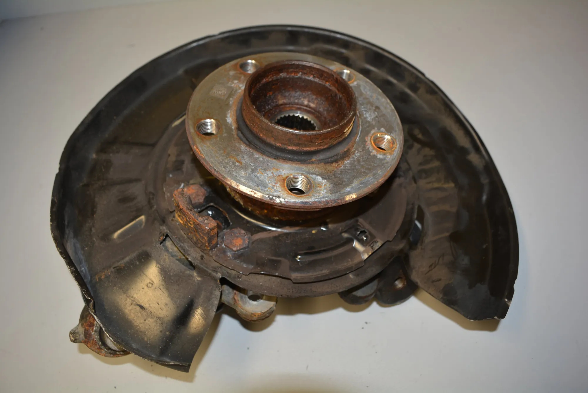 Rear Right Wheel Hub · BMW 3 Touring (F31) 320 d 2013 – 2