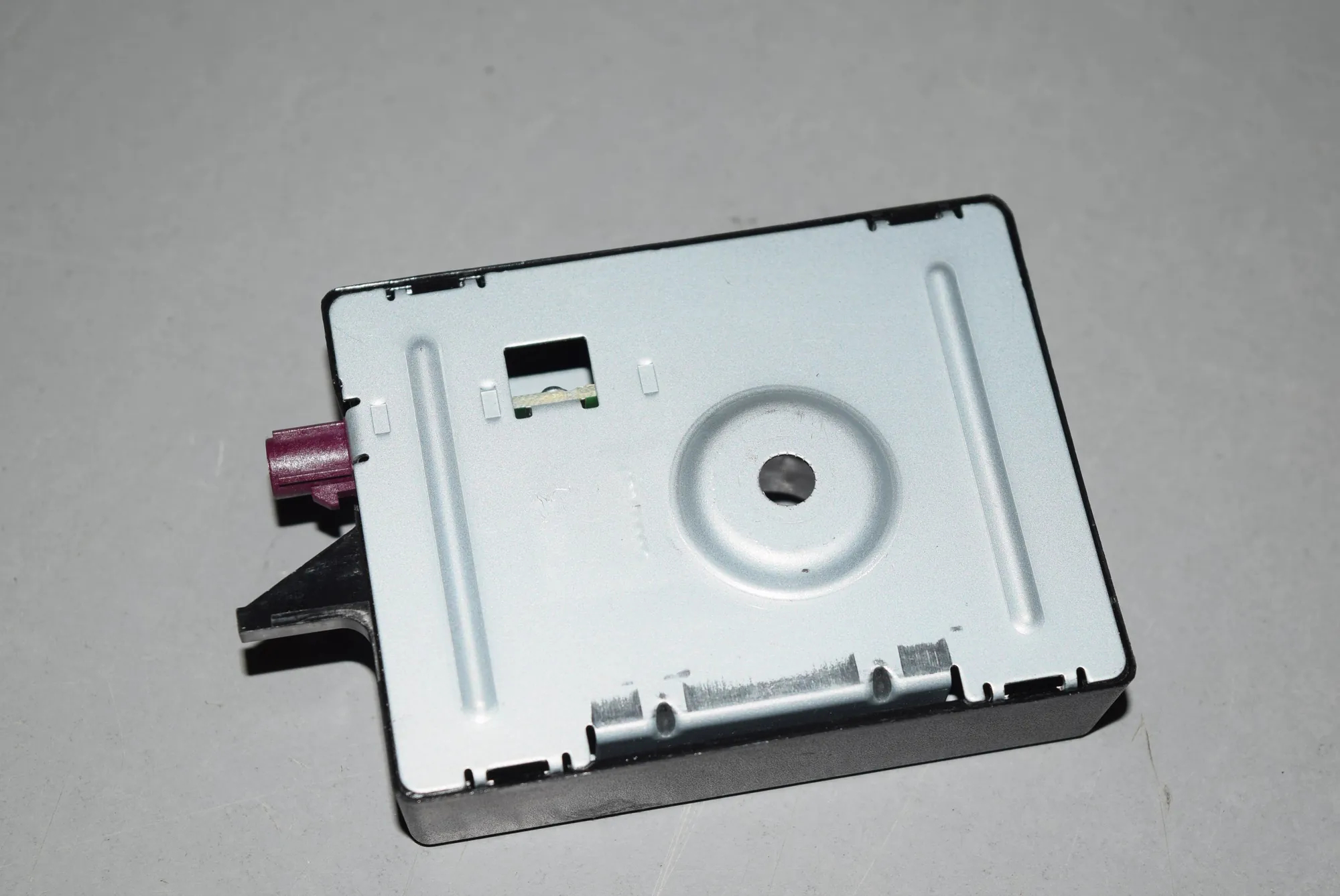 Antenna Amplifier – OEM 9230911 · BMW 3 Touring (F31) 320 d 2013 – 2