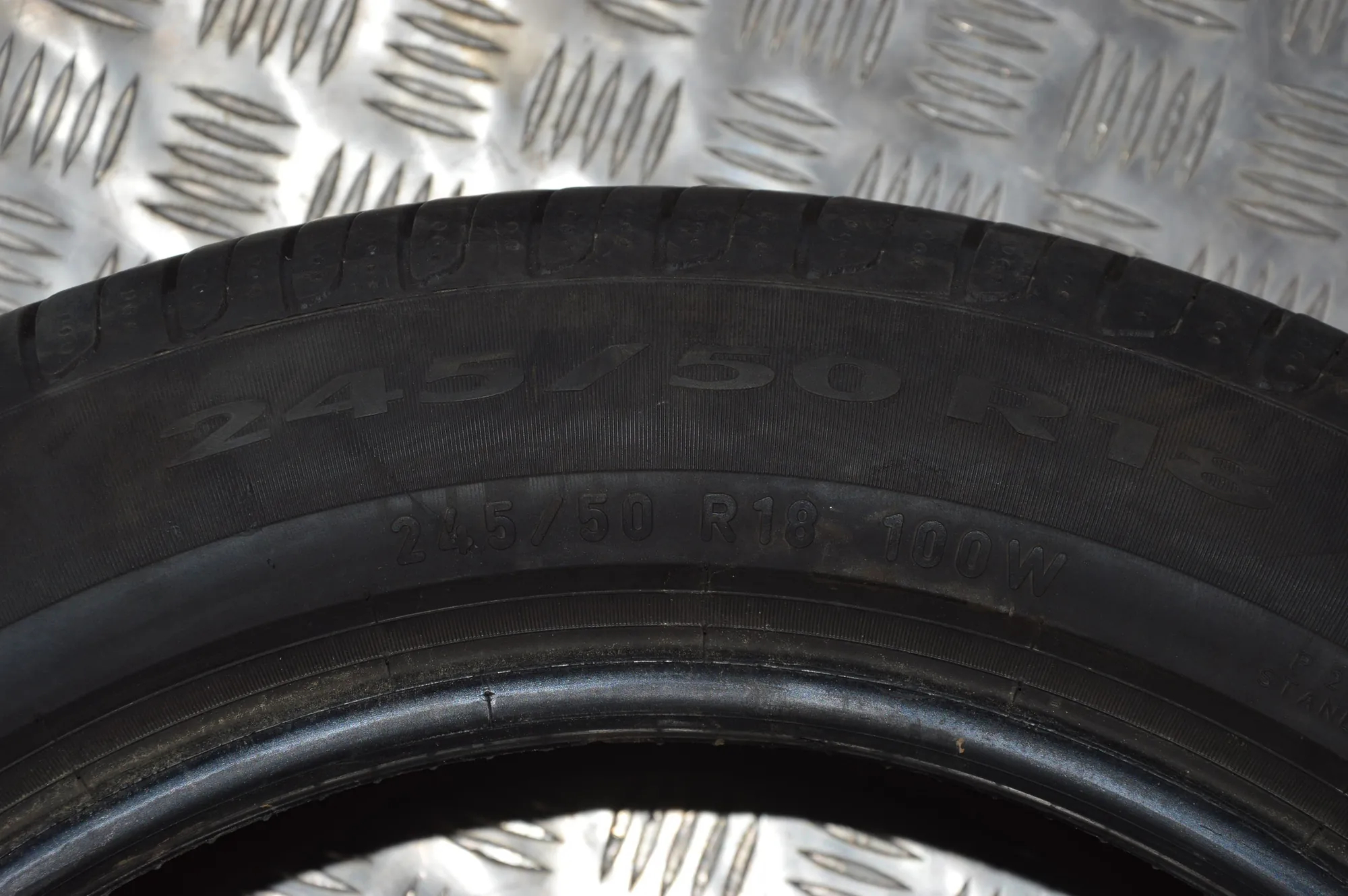 Tire · BMW X3 (F25) xDrive 20 d 2014 – 7
