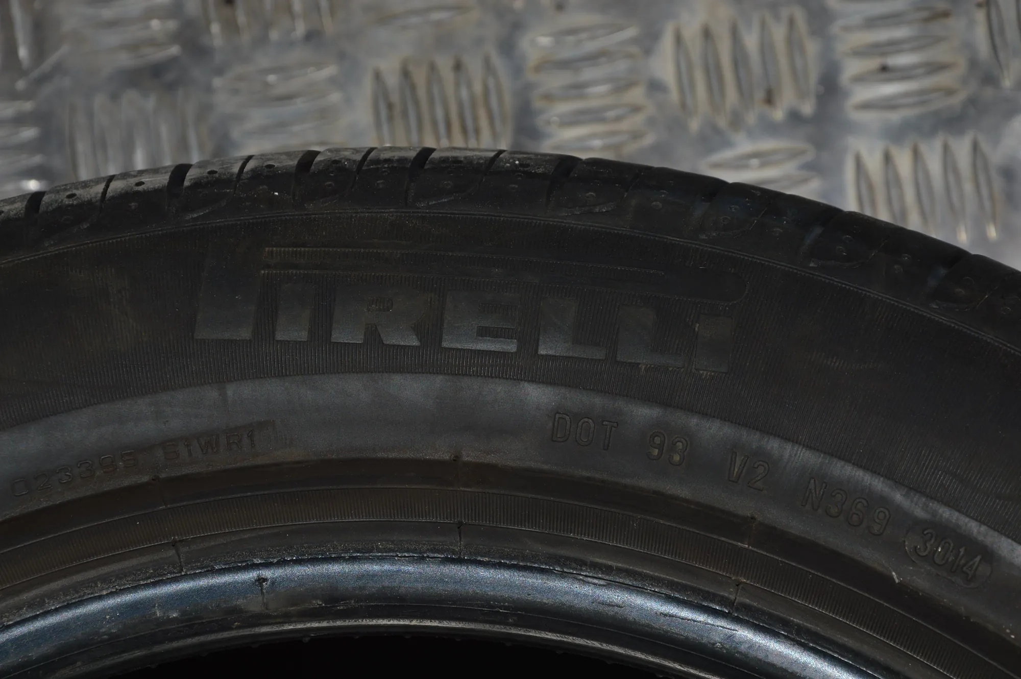 Tire · BMW X3 (F25) xDrive 20 d 2014 – 4