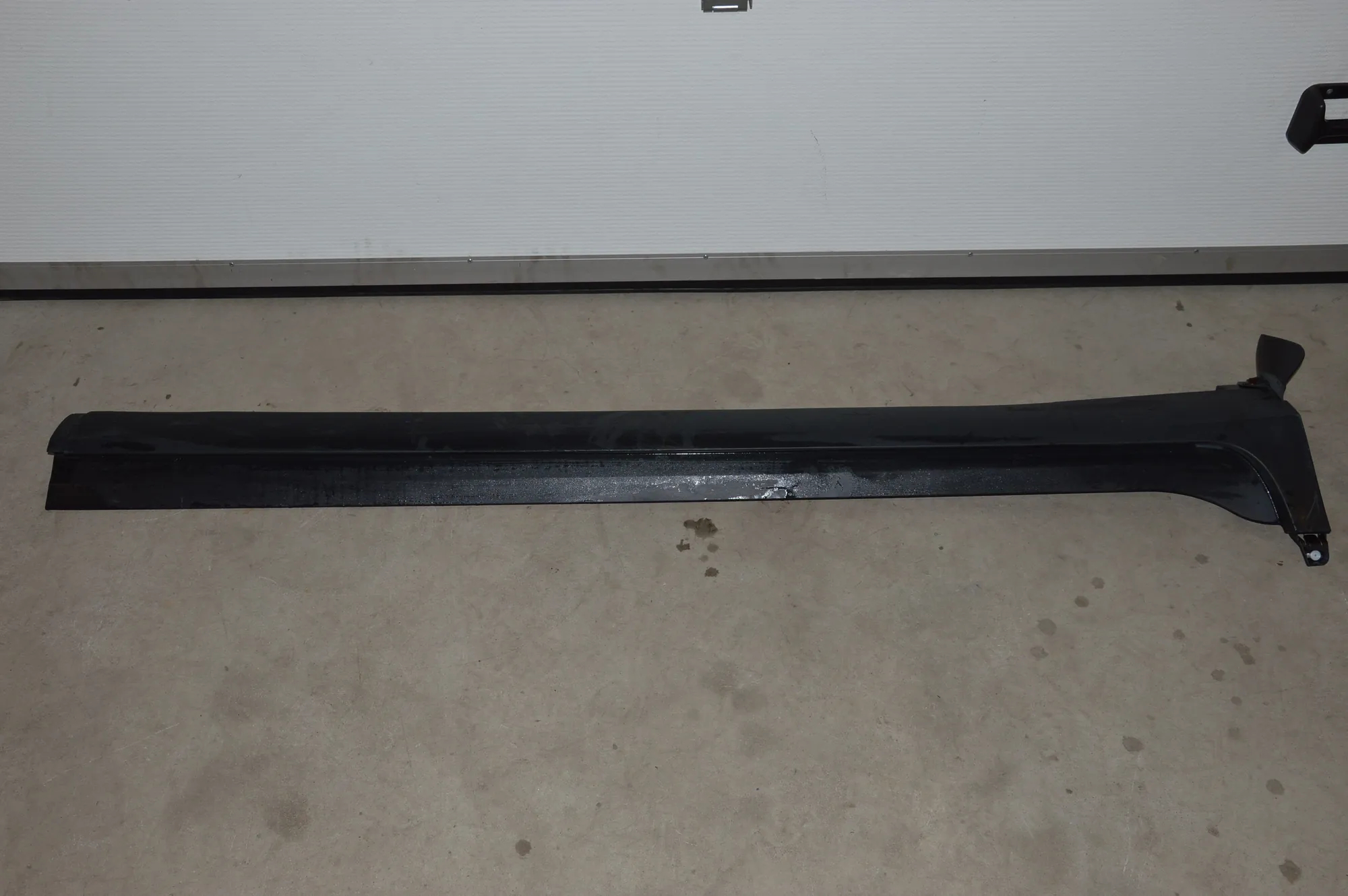 Right Side Plastic Sideskirt Cover – OEM 51777210080 · BMW X3 (F25) xDrive 20 d 2013 – 2