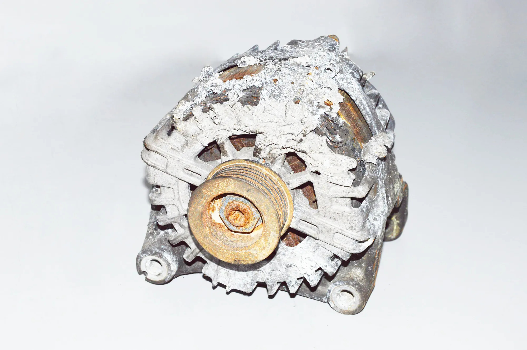 Alternator Generator · BMW 5 Touring (F11) 530 d xDrive 2011