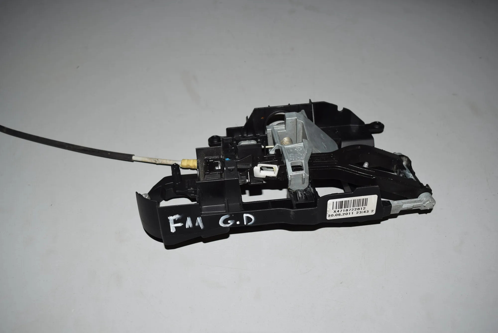 Rear Right Door Interior Handle Frame – OEM 7187228 · BMW 5 Touring (F11) 530 d xDrive 2011