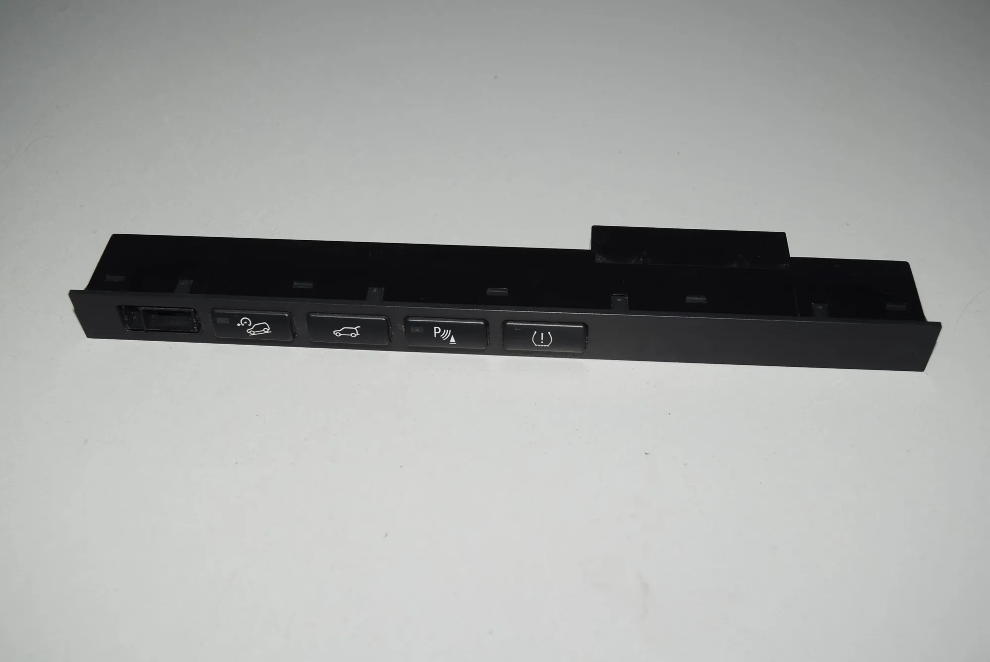 Button Switch Panel – OEM 6953939 · BMW X5 (E53) 3.0 d 2005
