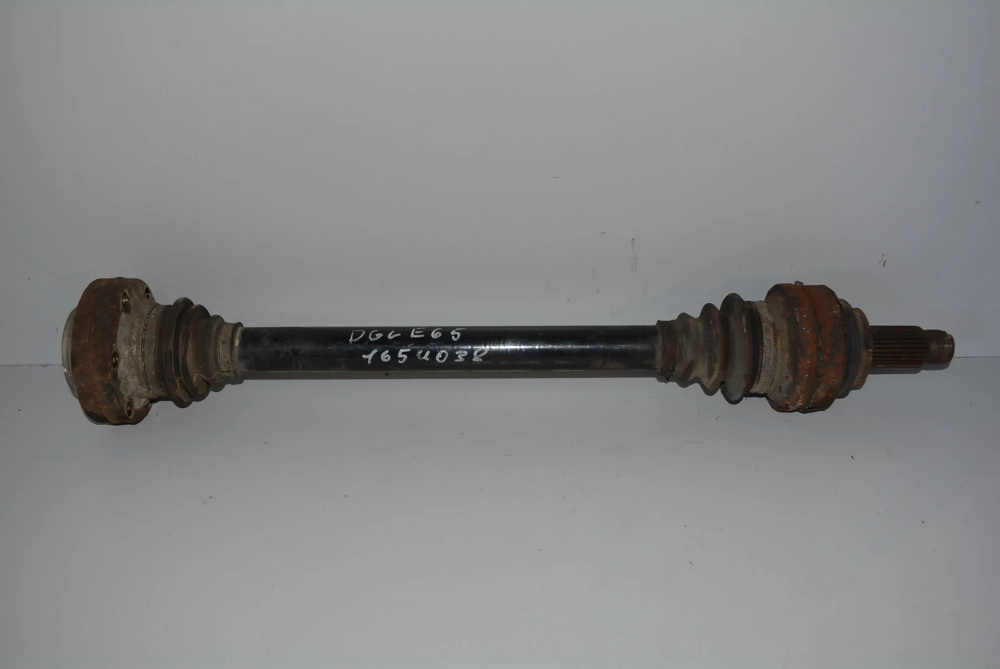 Rear Right Driveshaft · BMW 7 (E65, E66, E67) BMW 7 (E65, E66, E67) 735 i, Li 2002 – 3