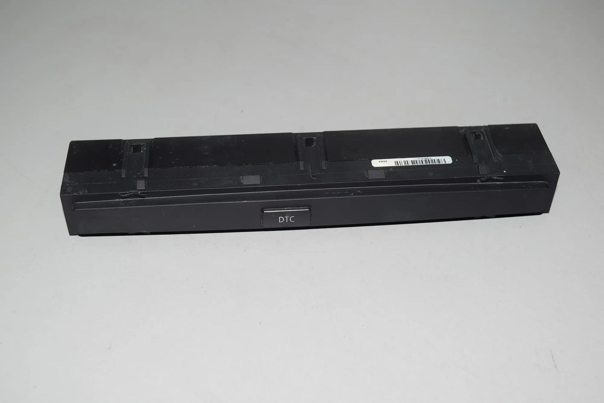 Button Switch Panel – OEM 6948128 · BMW 5 (E60) BMW 5 (E60) 2005