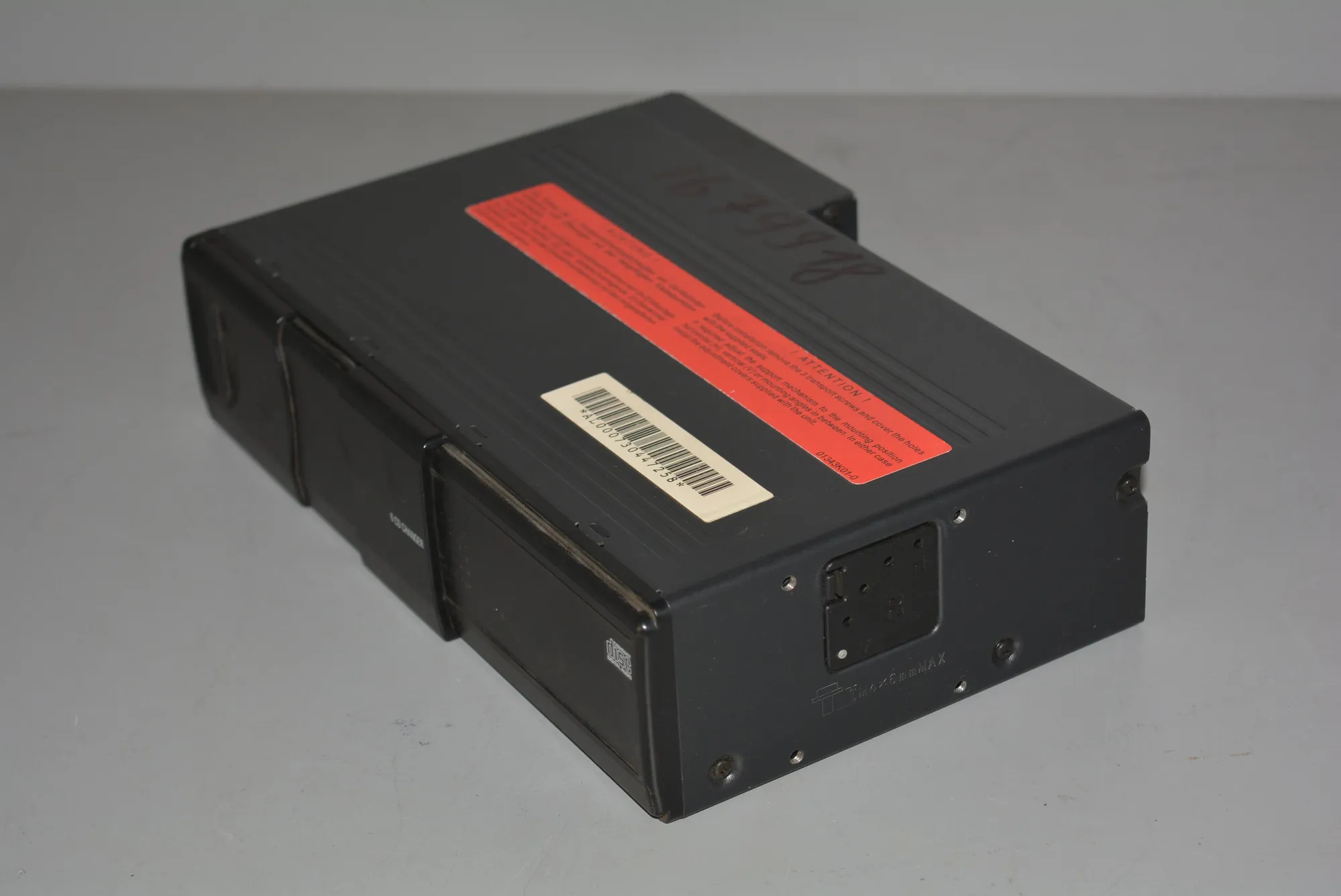 CD Changer – OEM 6913388 · BMW 5 Touring (E39) 530 d 2001