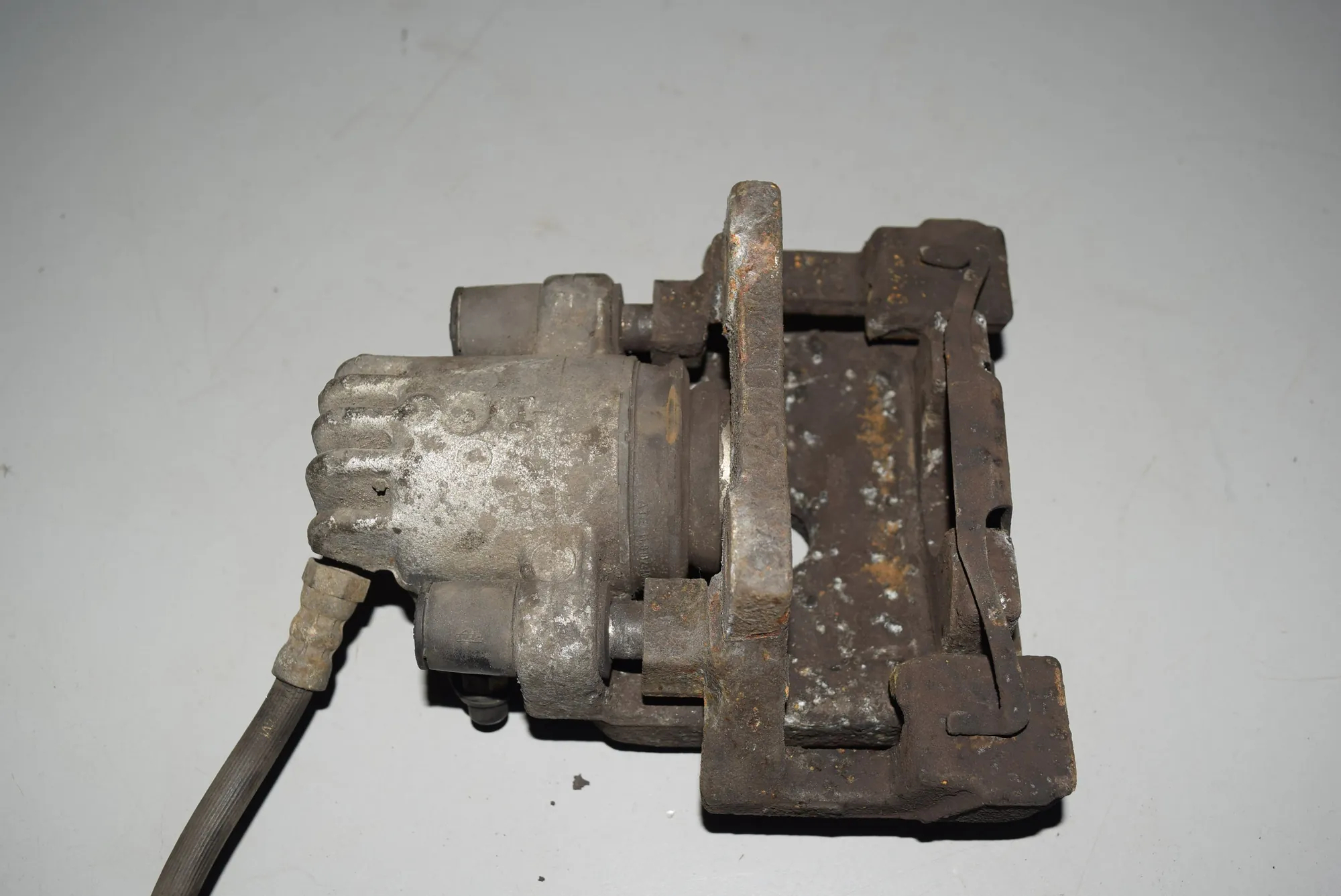 Rear Right Brake Caliper · BMW 5 Touring (E39) 530 d 2001