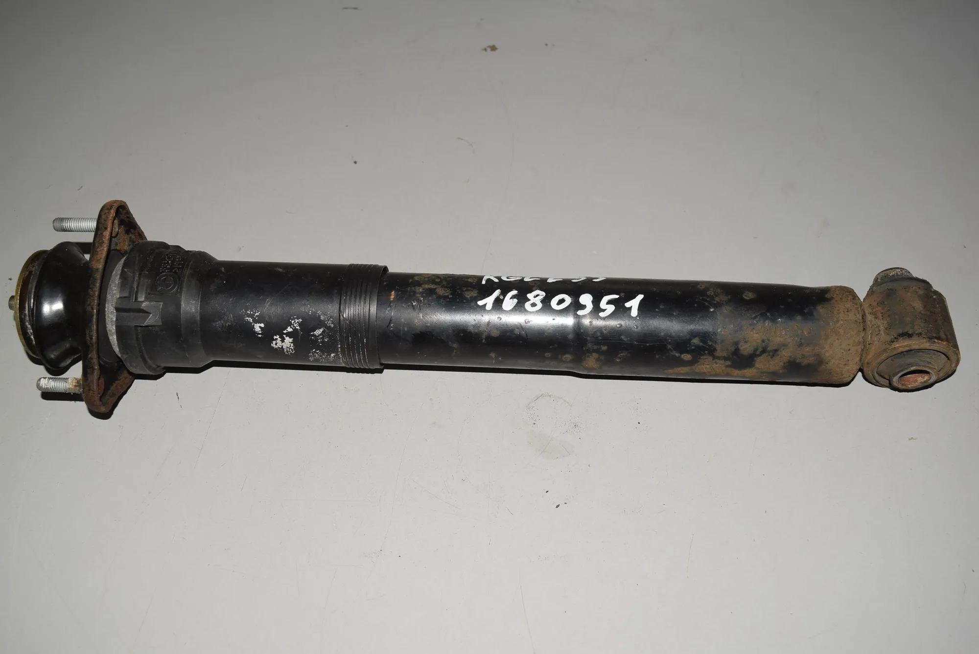 Rear Left Shock Absorber · BMW 5 Touring (E39) 530 d 1999
