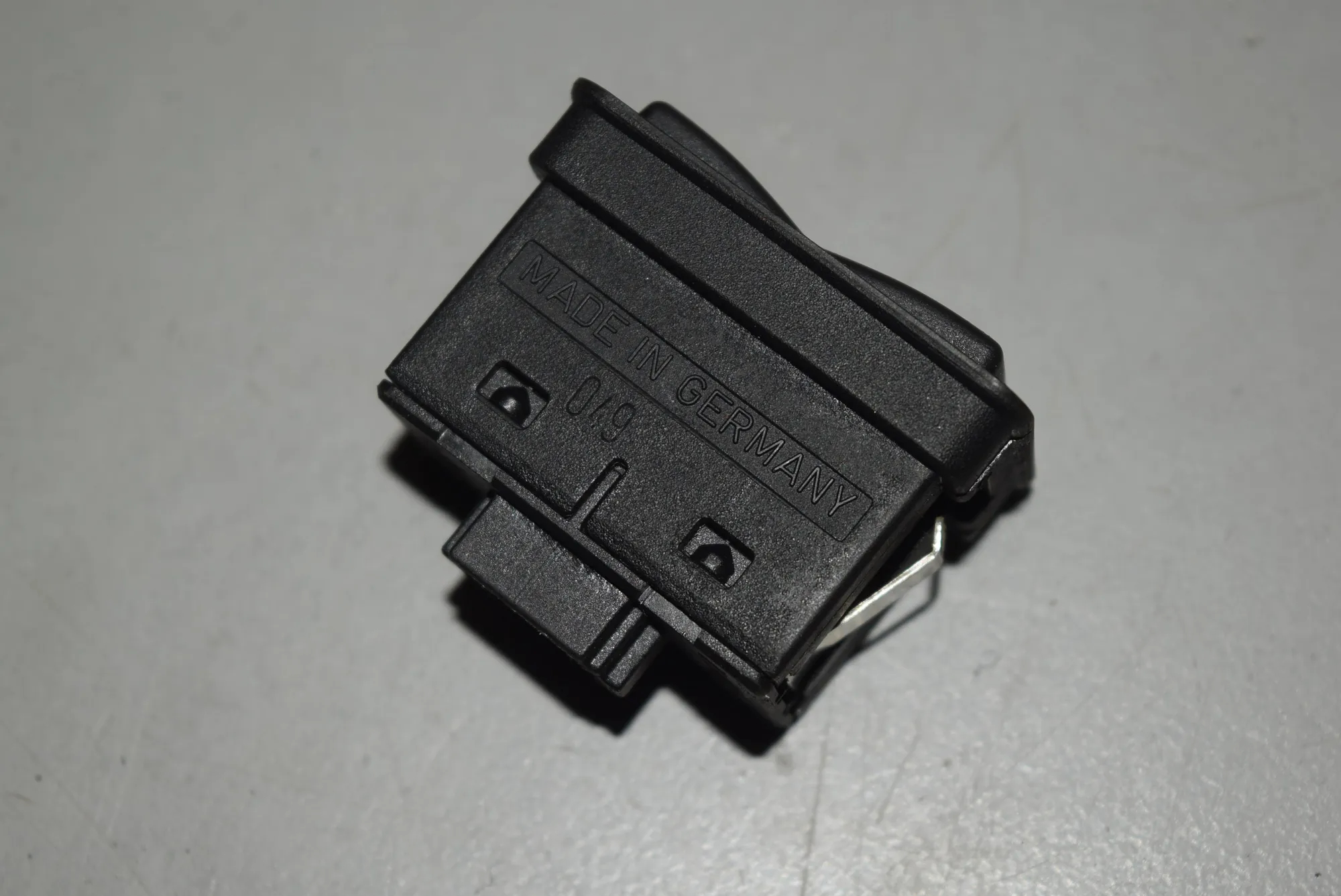 Rear Right Door Window Switch – OEM 8368974 · BMW 5 Touring (E39) 530 d 1999 – 3