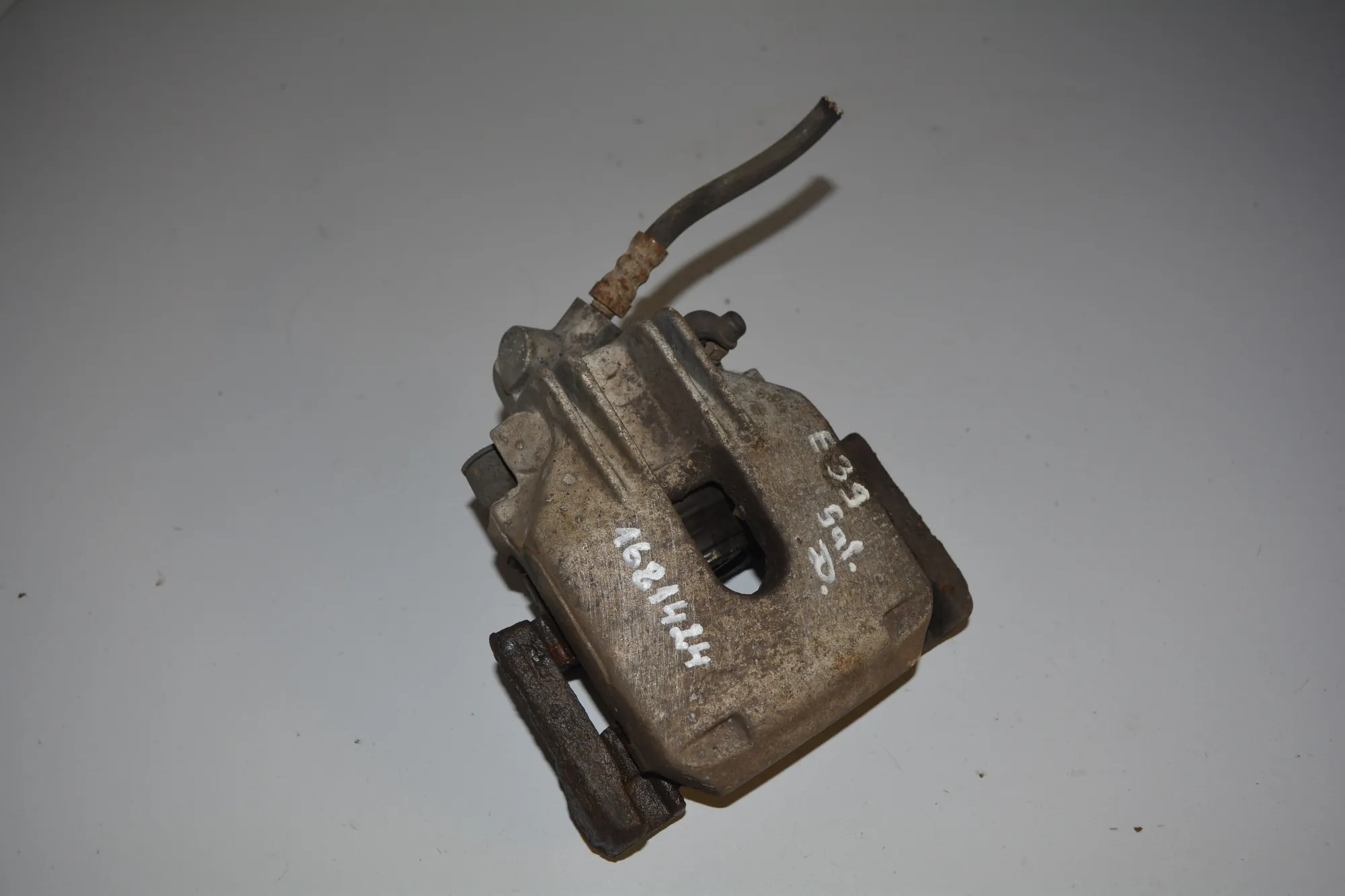 Rear Right Brake Caliper · BMW 5 Touring (E39) 525 d 2000 – 3