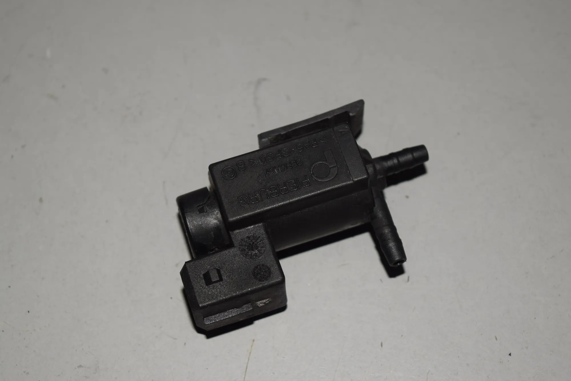Solenoid Valve – OEM 1742712 · BMW 5 Touring (E39) 525 d 2000 – 2