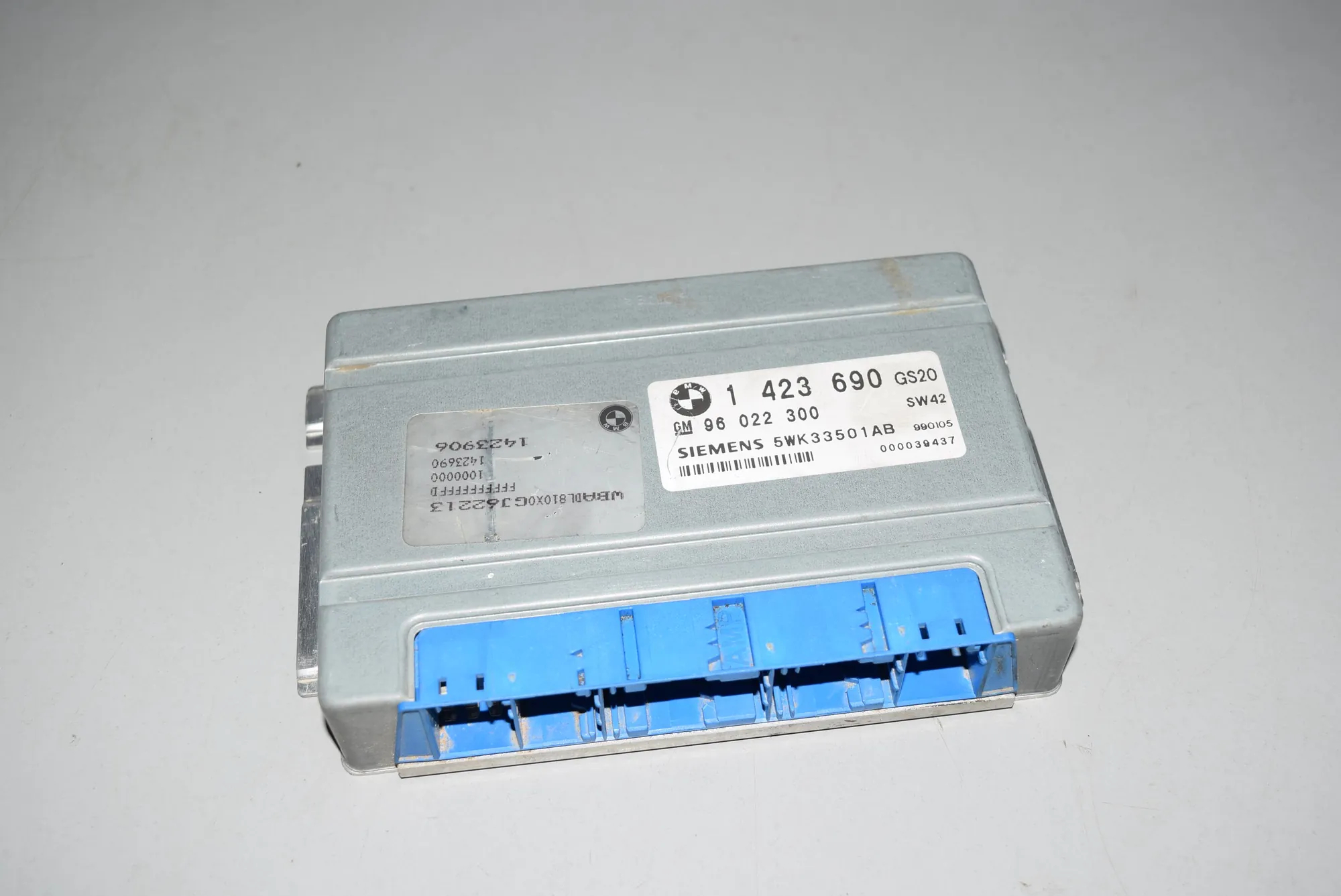 Gearbox Control Unit – OEM 1423690 · BMW 5 (E39) BMW 5 (E39) 1999