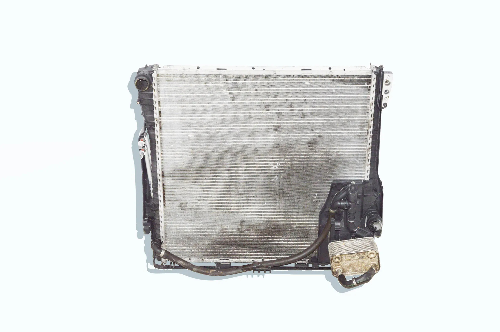 Radiator Pack Set – OEM 1439096 · BMW X5 (E53) 4.6 is 2003