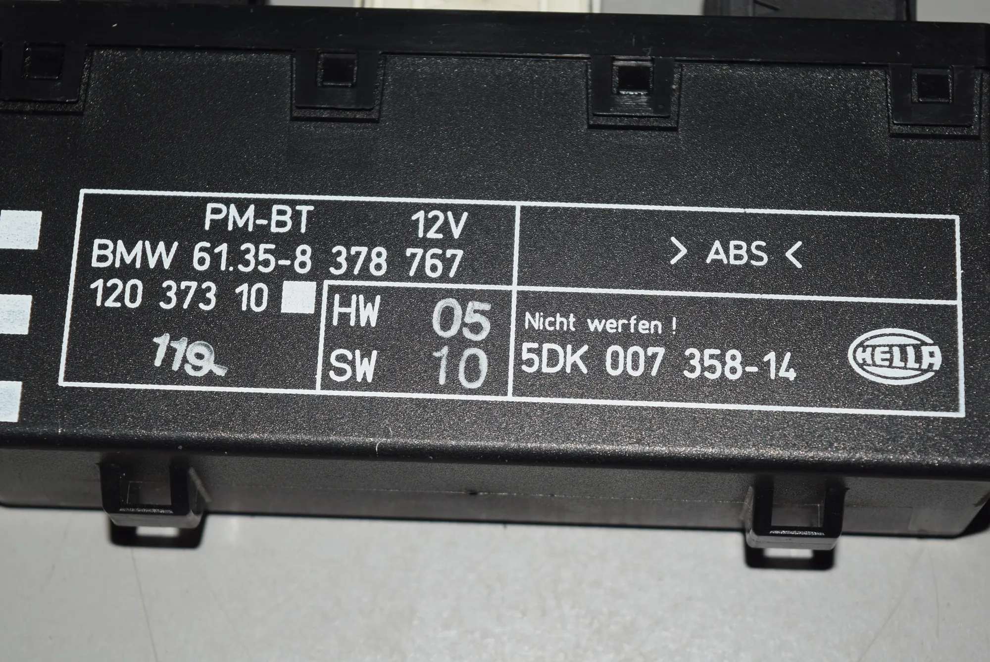 Front Left Door Control Unit – OEM 8378767 · BMW 7 (E38) 728 i, iL 1999 – 4