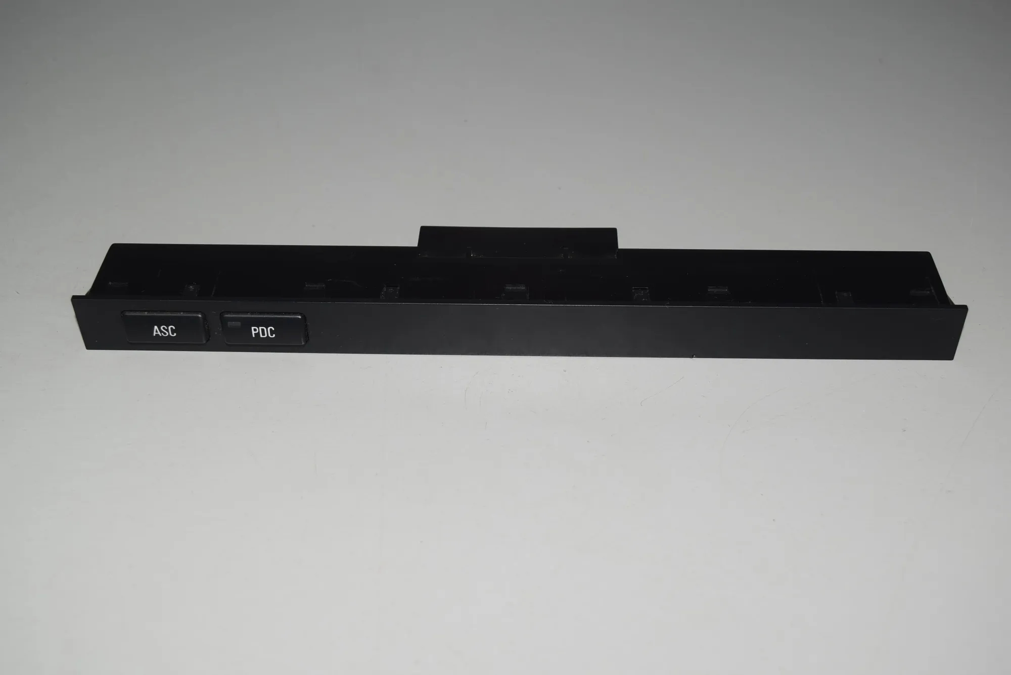 Button Switch Panel – OEM 8373708 · BMW 7 (E38) 728 i, iL 1999