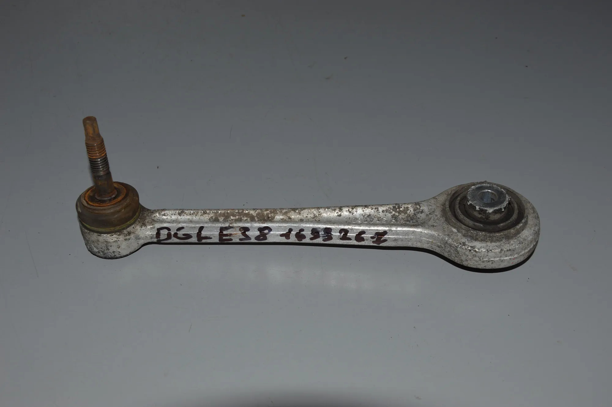 Rear Right Control Arm · BMW 7 (E38) 728 i, iL 1999