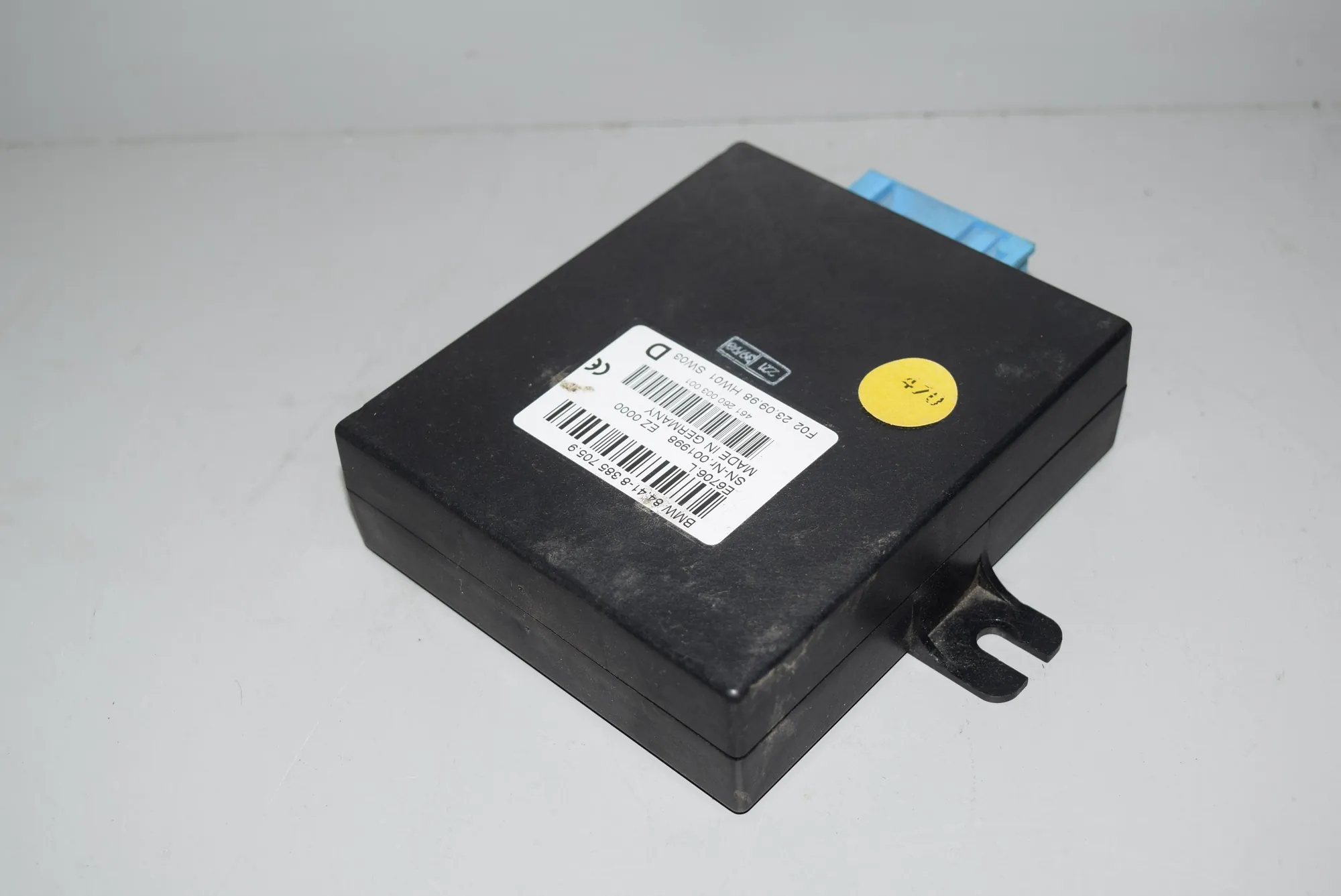 Other Control Units – OEM 8385705 · BMW 5 (E39) BMW 5 (E39) 1998