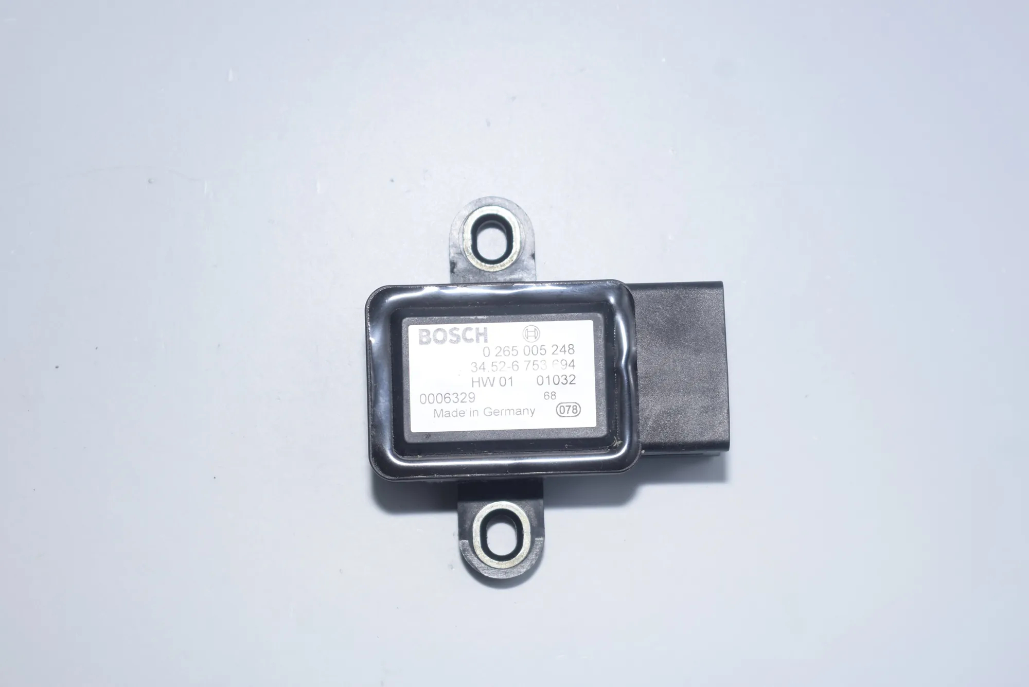 Acceleration Sensor – OEM 0265005248 · BMW 5 (E39) 530 d 2001 – 2