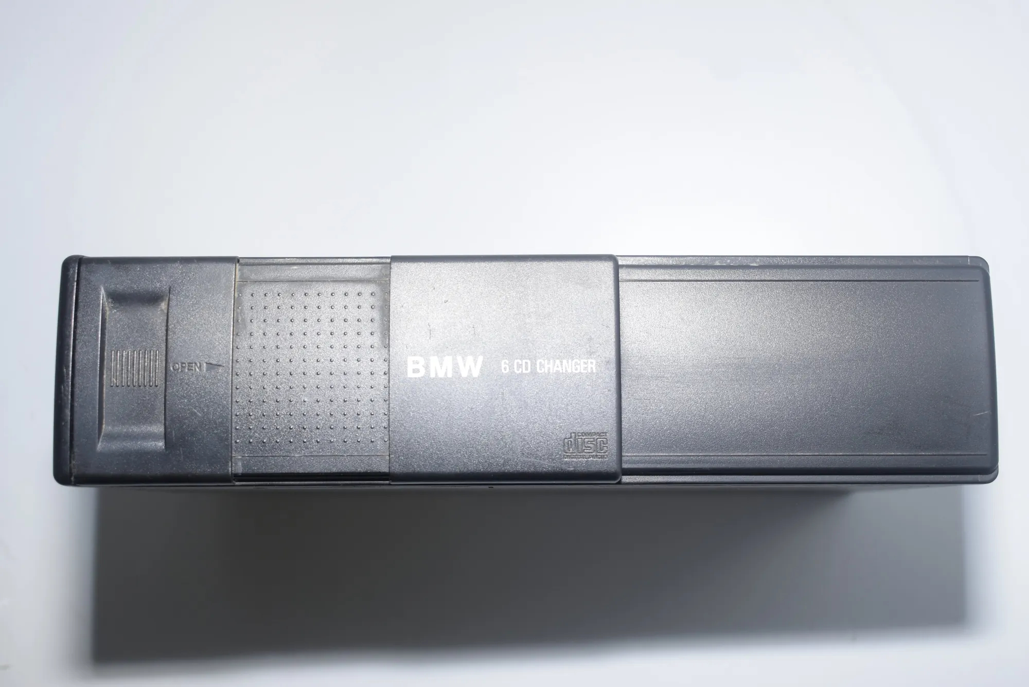 CD Changer – OEM 8361584 · BMW 5 (E39) 530 d 2001 – 2