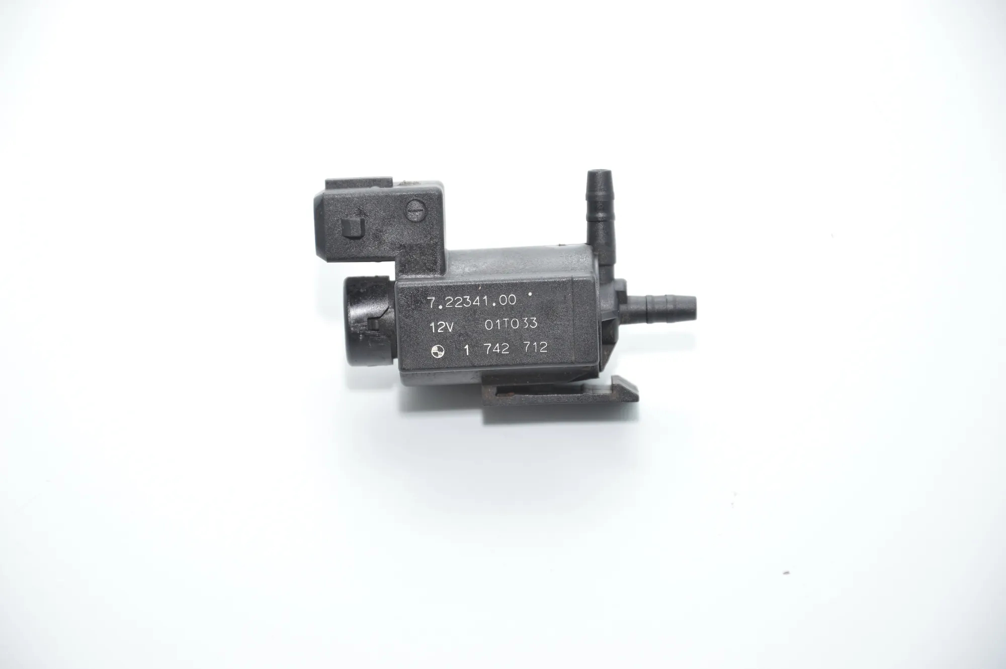 Solenoid Valve – OEM 1742712 · BMW 5 (E39) 530 d 2001 – 4