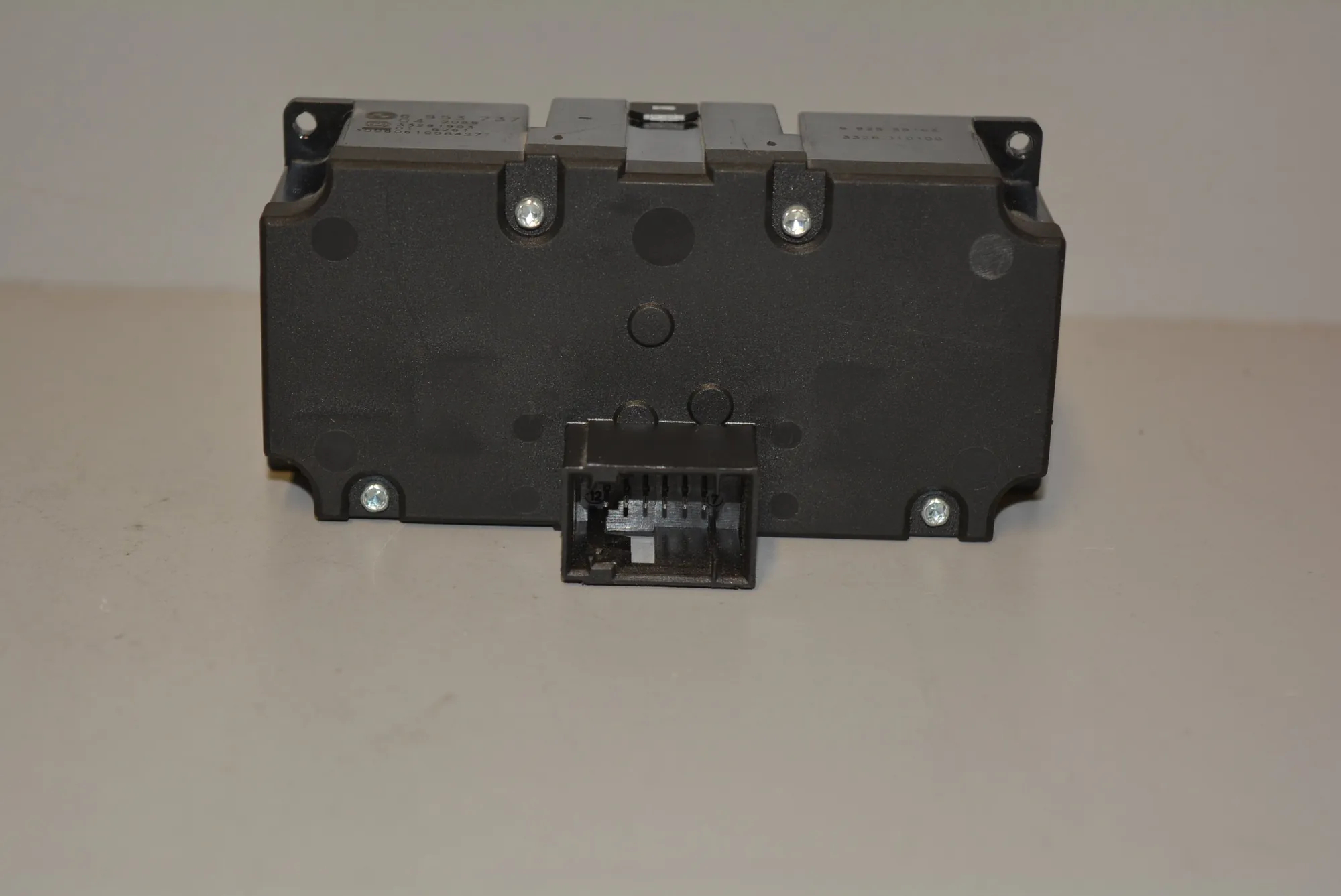 Headlight Switch Control Unit – OEM 6953737 · BMW 5 (E60) BMW 5 (E60) 2005 – 3