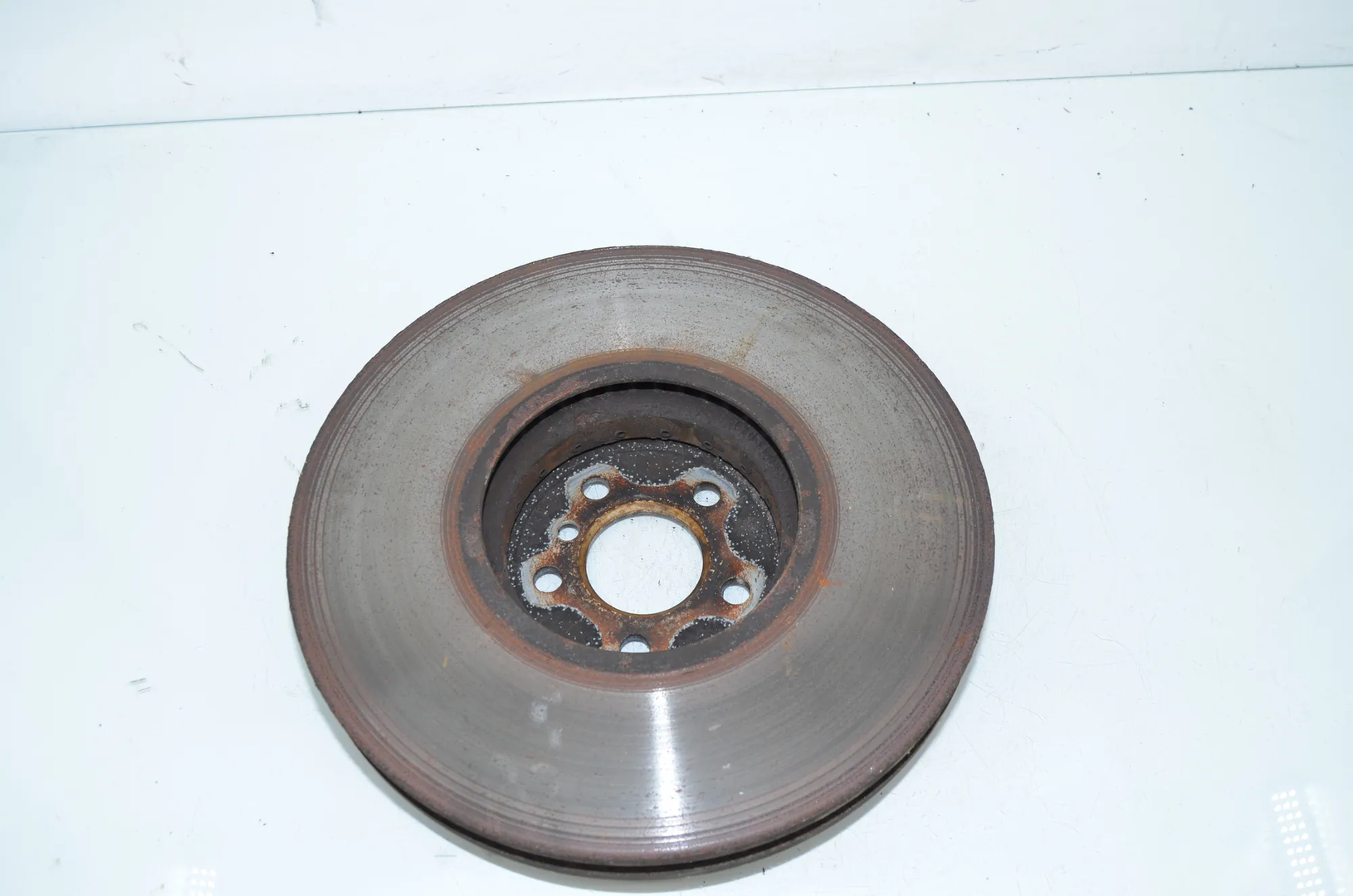Front Right Brake Disc – OEM 6875284 · BMW 5 (G30) (2016 - -) M 550 d xDrive 2020 – 3