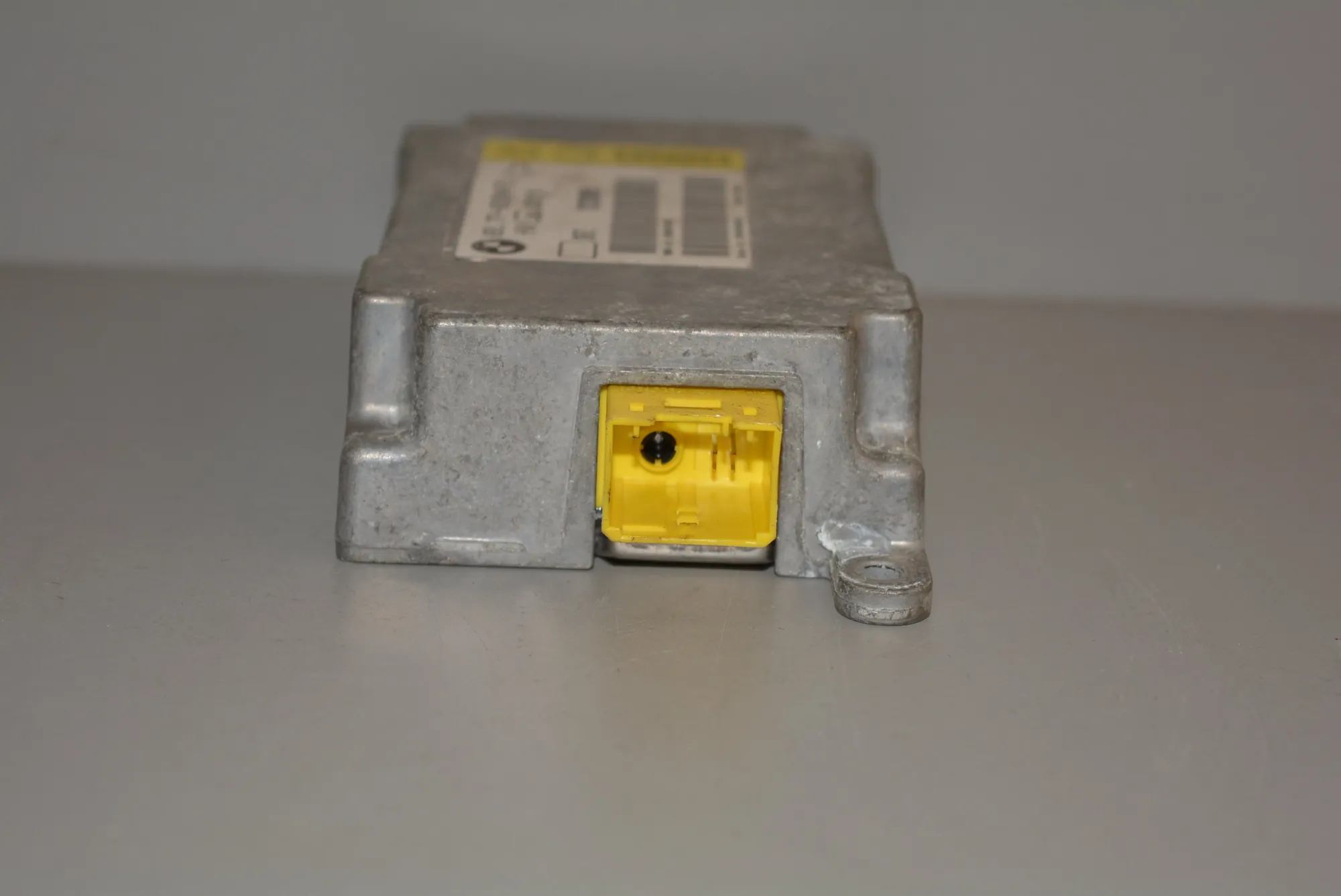 SRS Control Unit – OEM 65776920472 · BMW 7 (E65, E66, E67) BMW 7 (E65, E66, E67) 2002 – 3