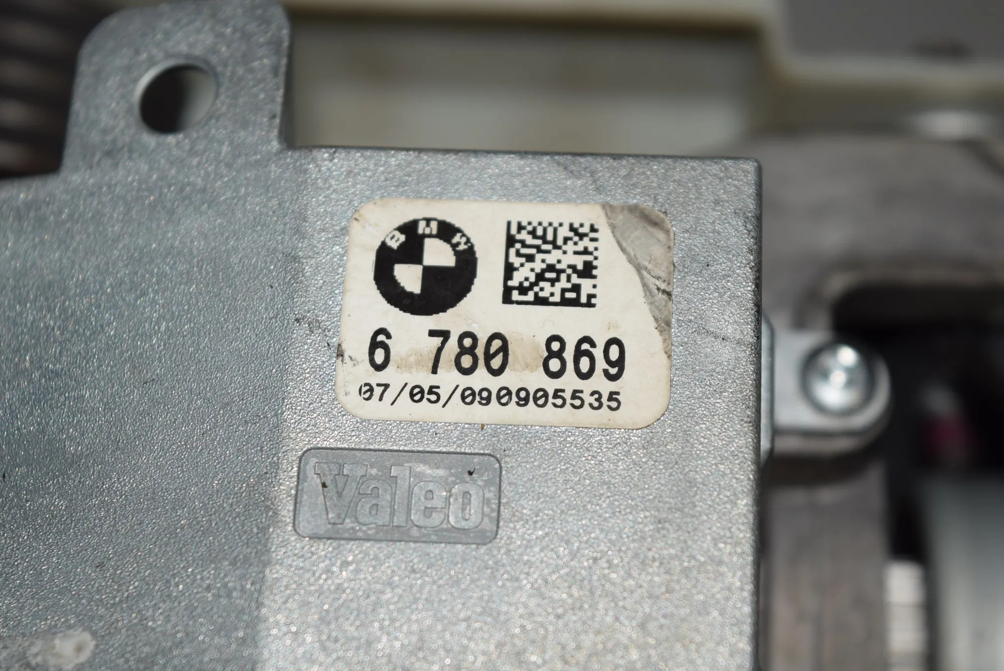 Steering Wheel Adjustment Mechanism – OEM 6780869 · BMW BMW 5 (E60) 2007