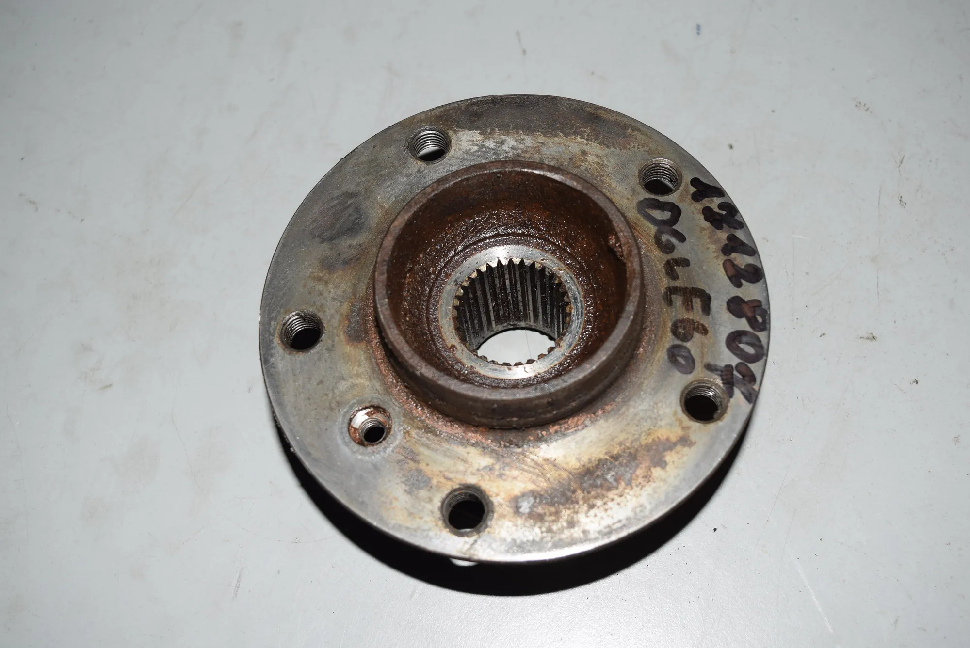 Rear Right Wheel Bearing · BMW BMW 5 (E60) 2007